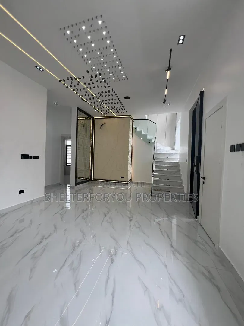 4bdrm Duplex in Off Lekki-Epe Expressway for sale