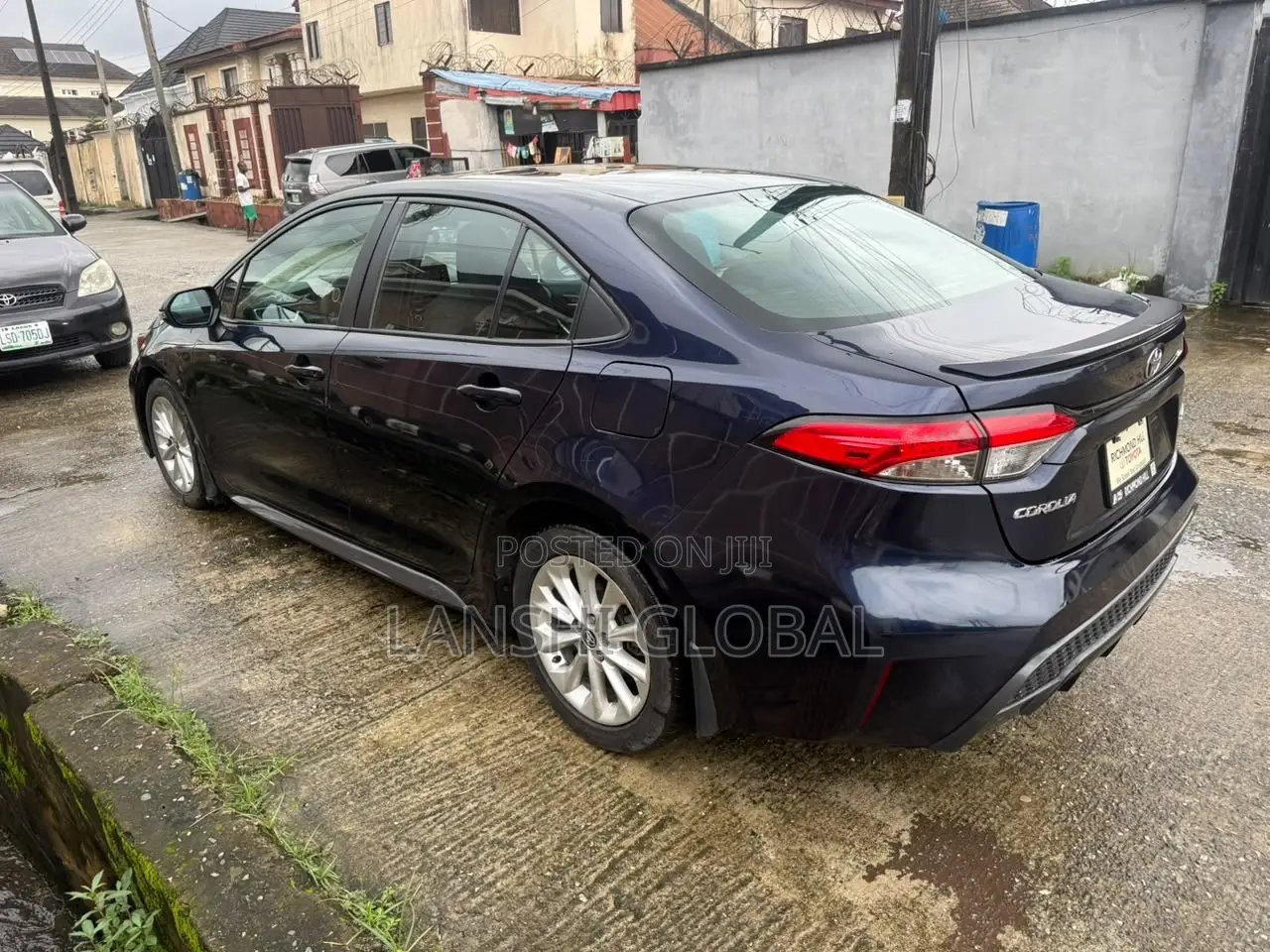 Toyota Corolla SE 2020 Blue
