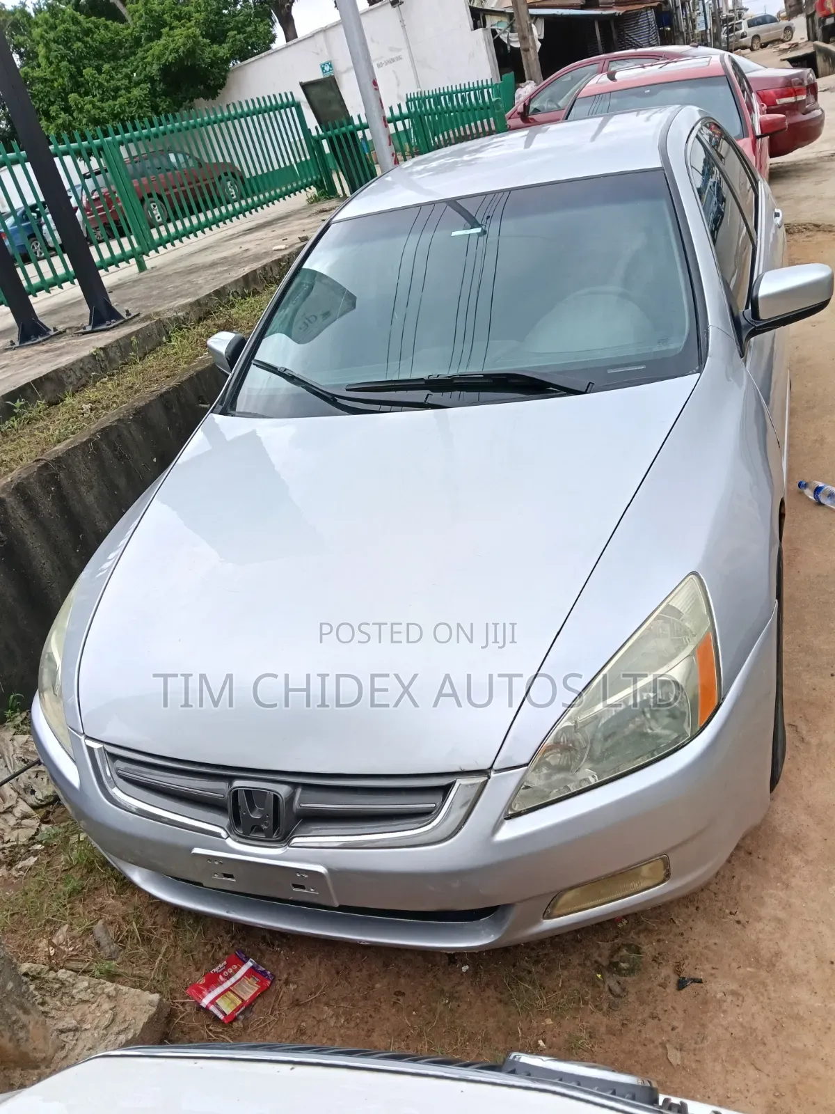 Honda Accord 2005 Silver