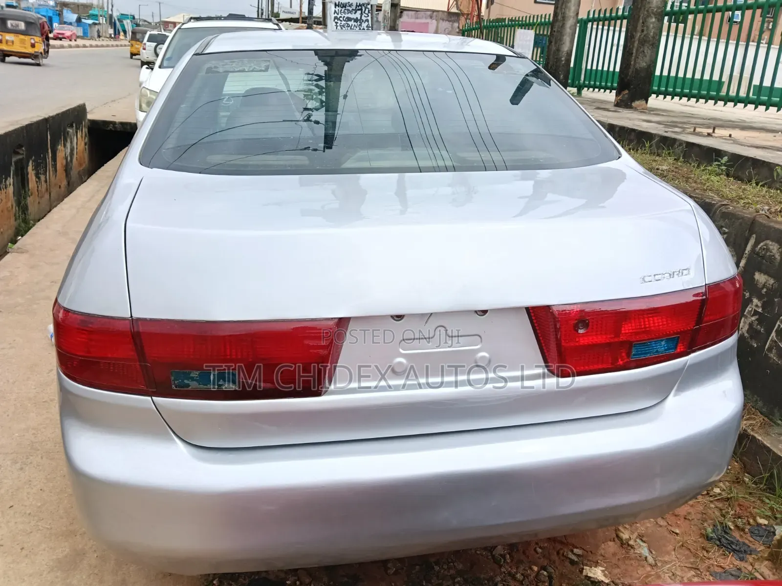 Honda Accord 2005 Silver