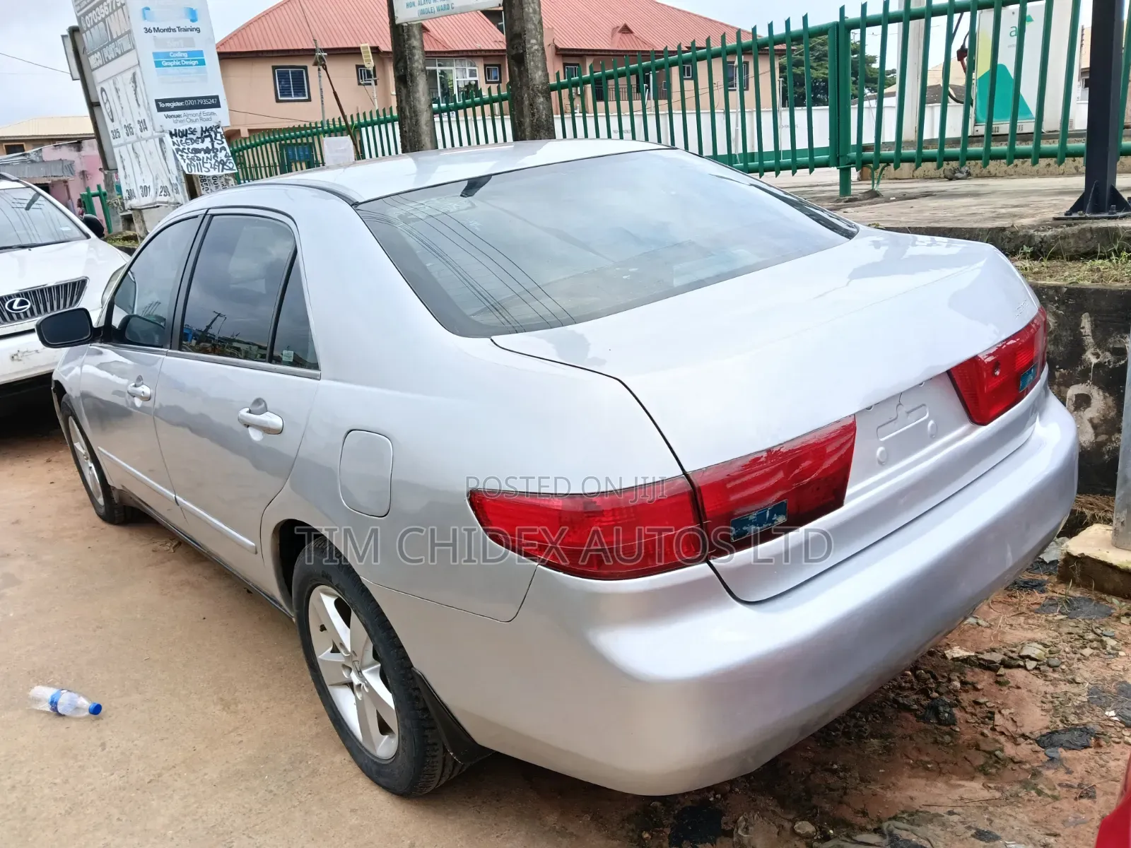 Honda Accord 2005 Silver