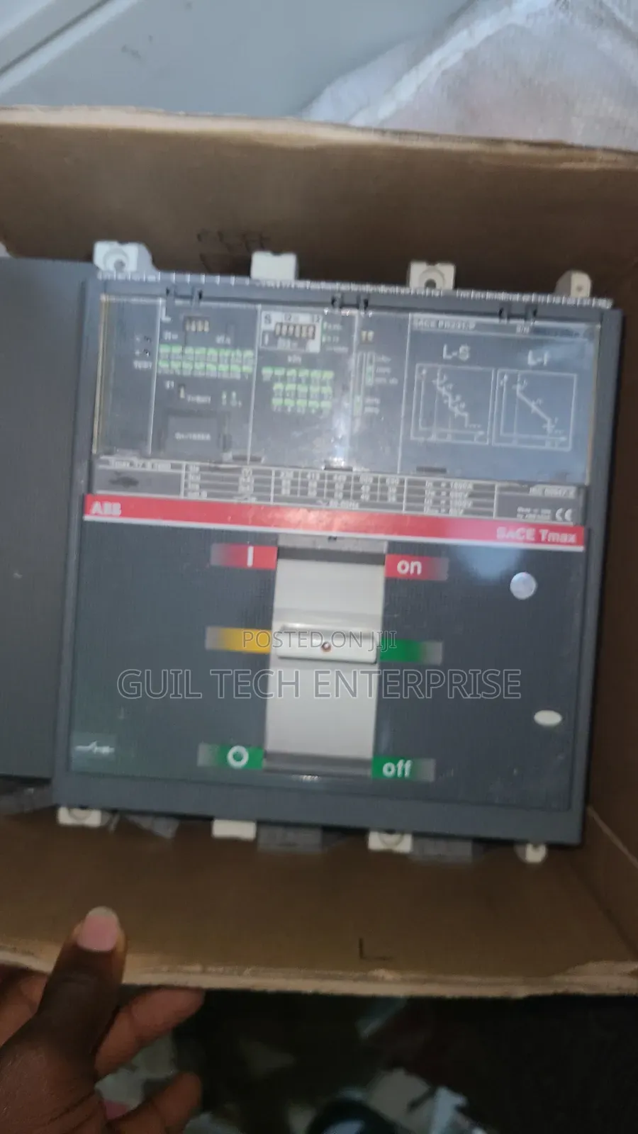 McCb Breaker