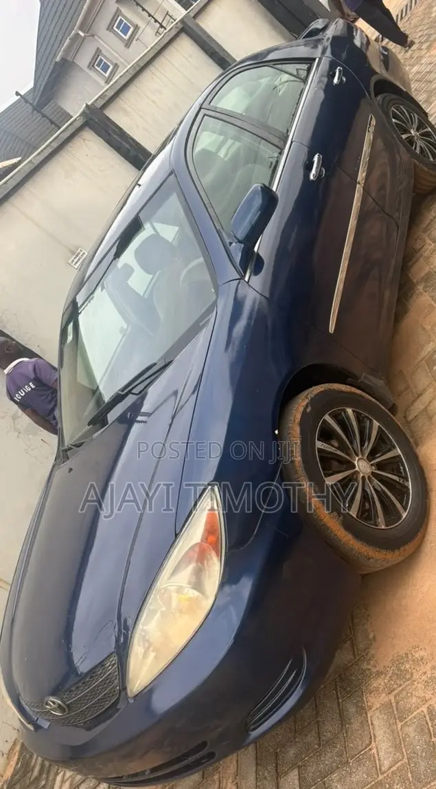 Toyota Camry 2004 Blue