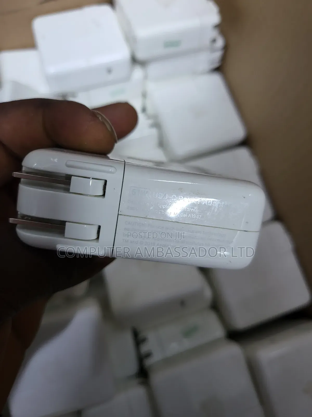 61watts MacBook Charger