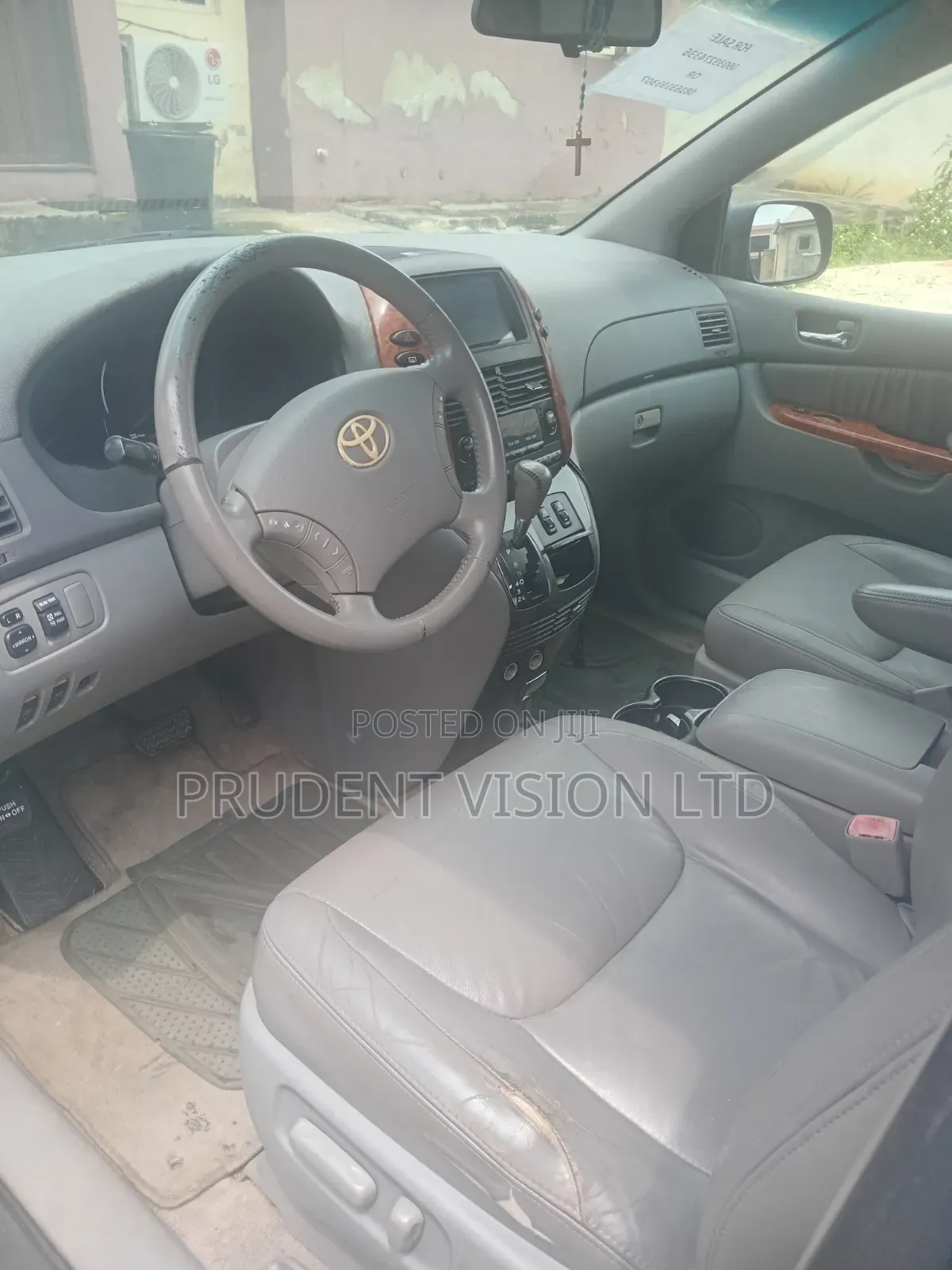 Toyota Sienna LE AWD 2009 Blue