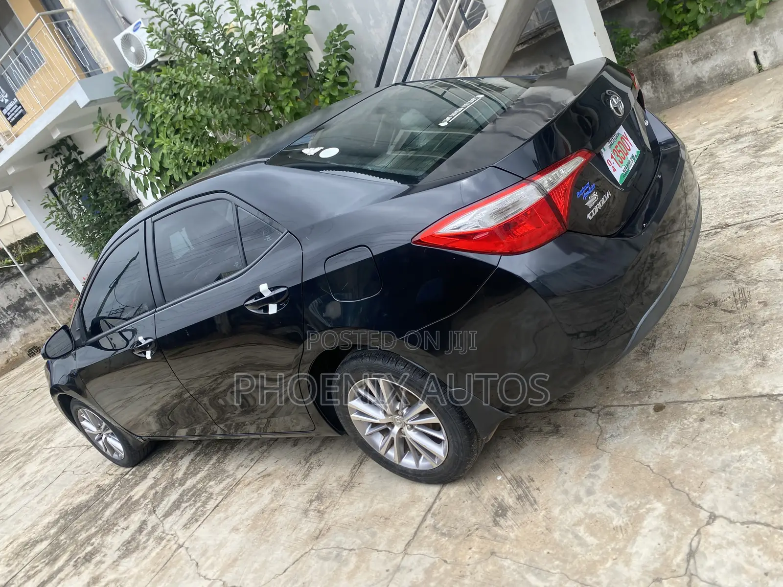 Toyota Corolla LE Eco Premium 4dr Sedan (1.8L 4cyl CVT) 2014 Black