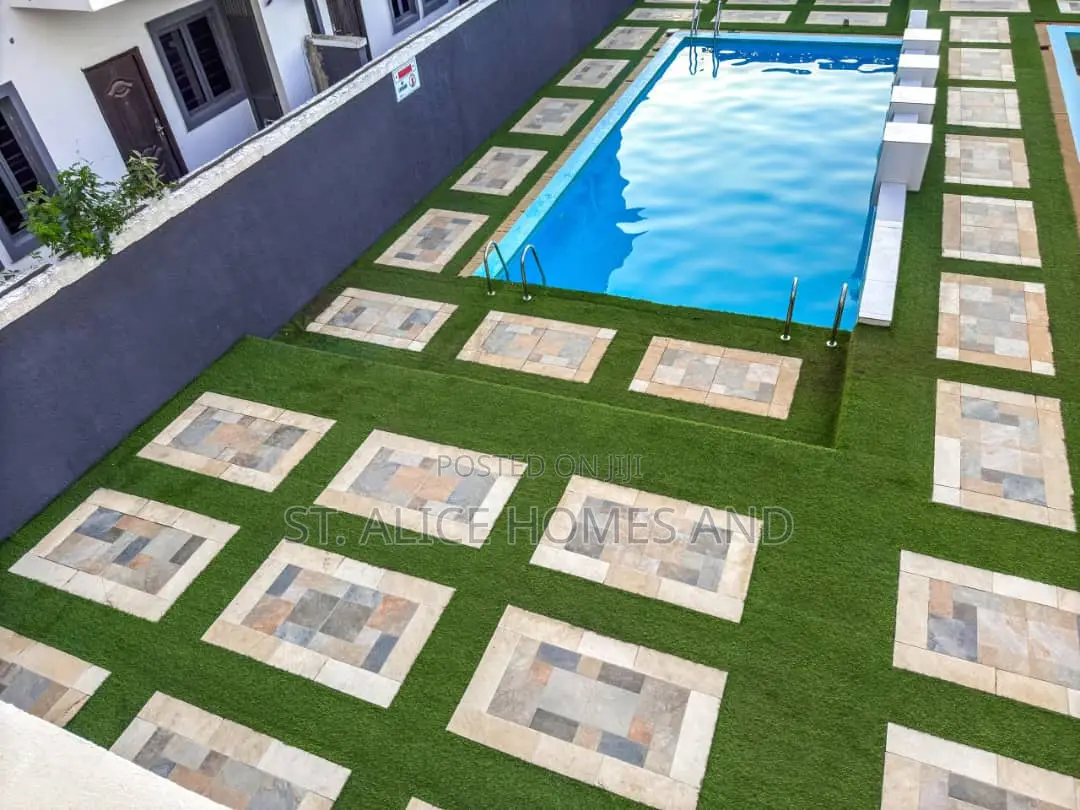 24orty7 Apartment White Luxe 2 Bedroom Apartment With Swimming Pool