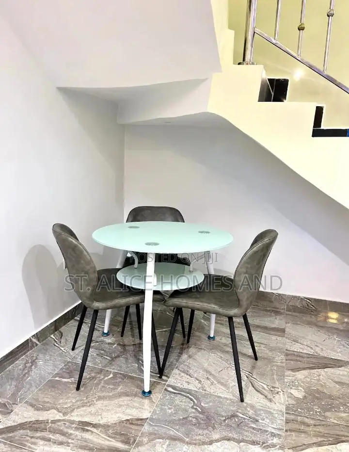 24orty7 Apartment CREME LUXE 2 Bedroom Apartment W