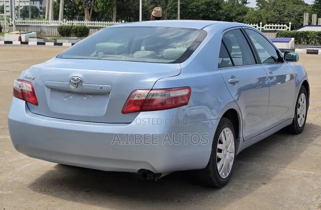Toyota Camry LE 4dr Sedan (2.4L 4cyl 5A) 2008 Blue