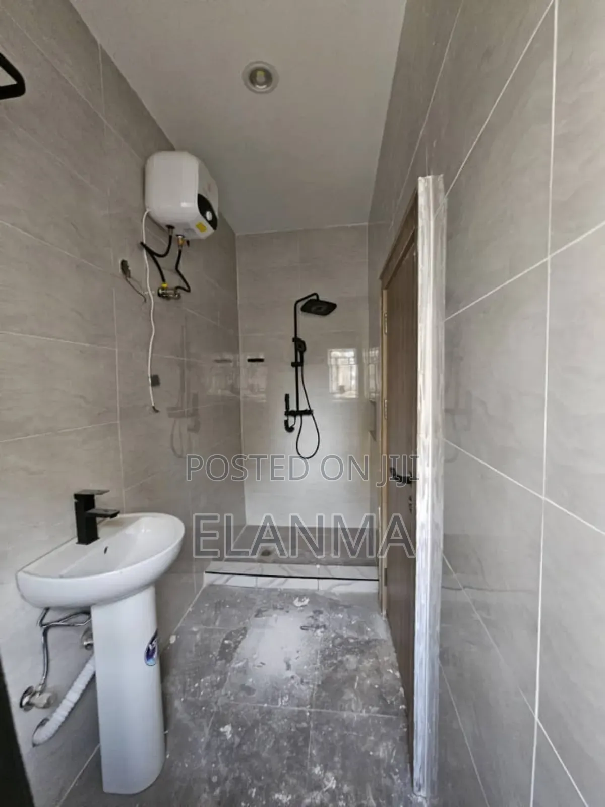2bdrm Apartment in The Paradise Estate, Katampe Extension for sale