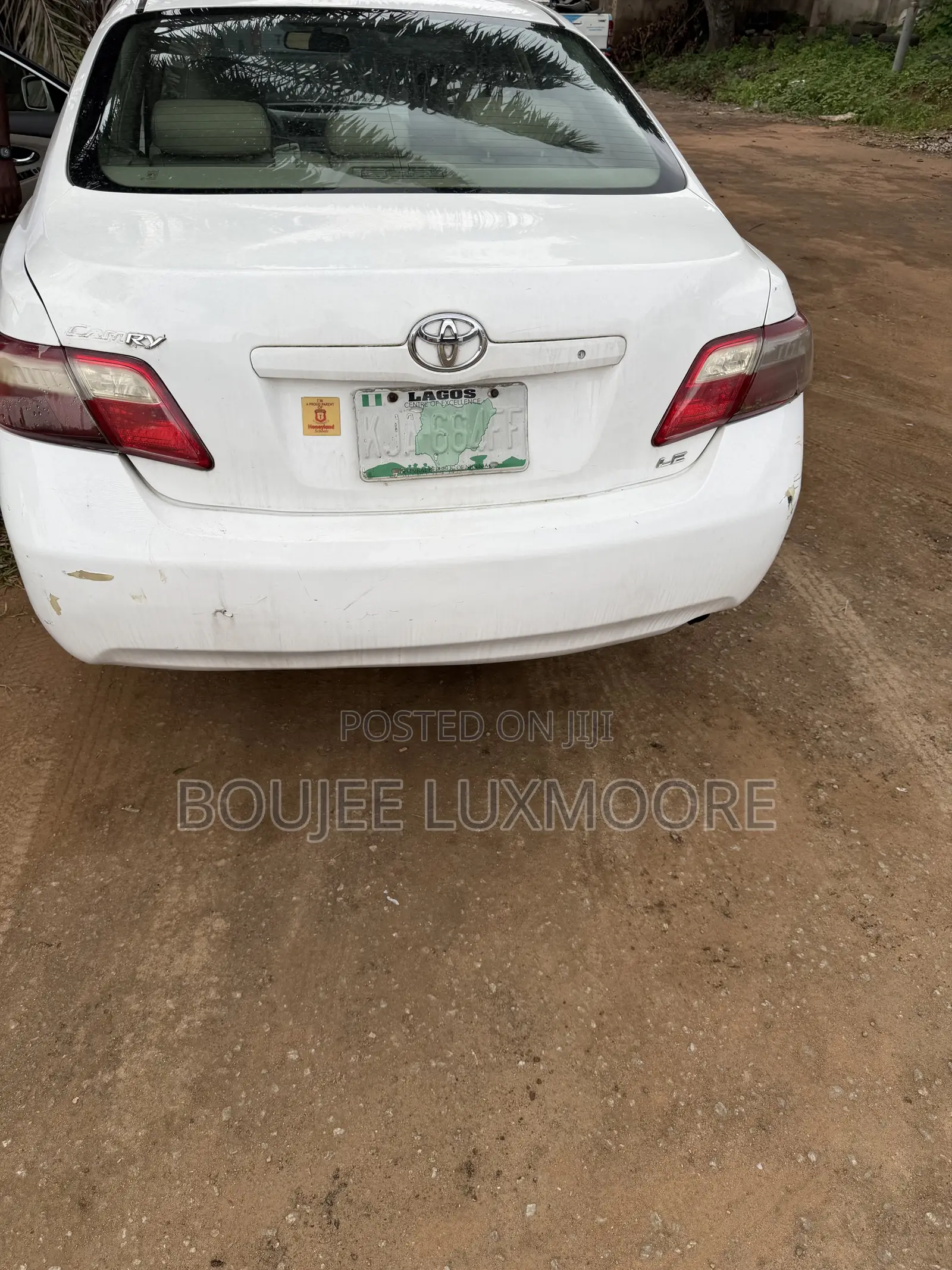 Toyota Camry LE 4dr Sedan (2.4L 4cyl 5A) 2009 White