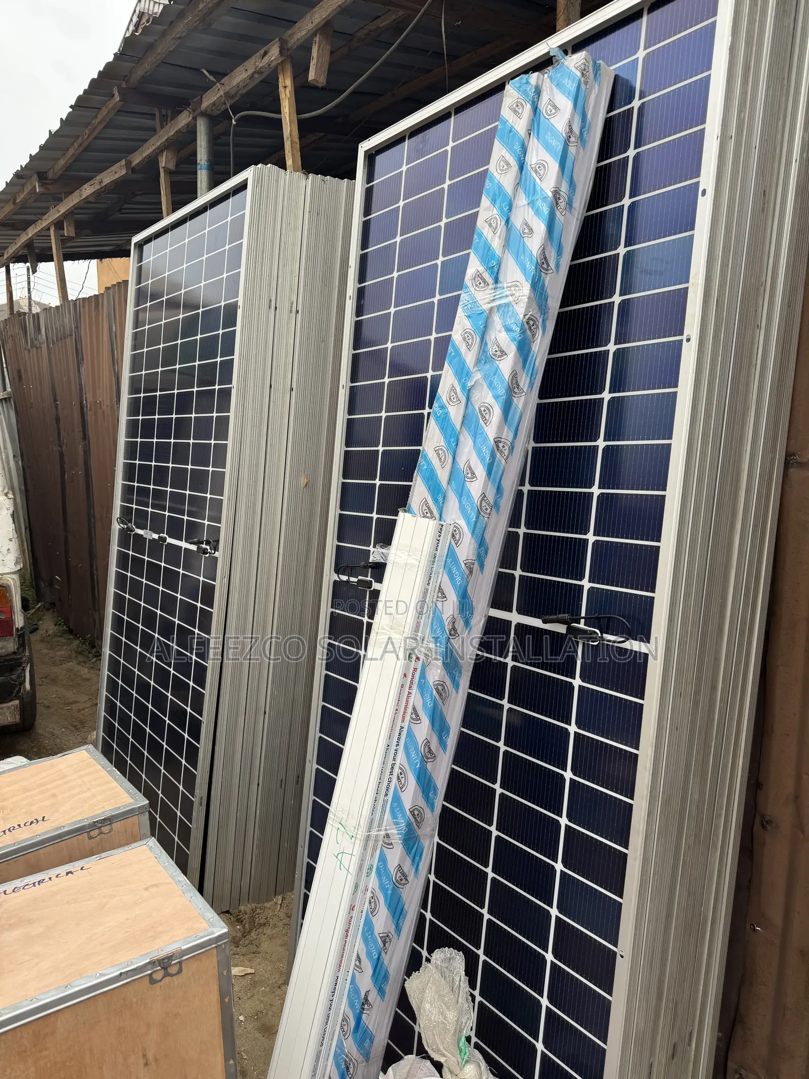 650watt Bifacial Solar Panel With 10 Years Warranty
