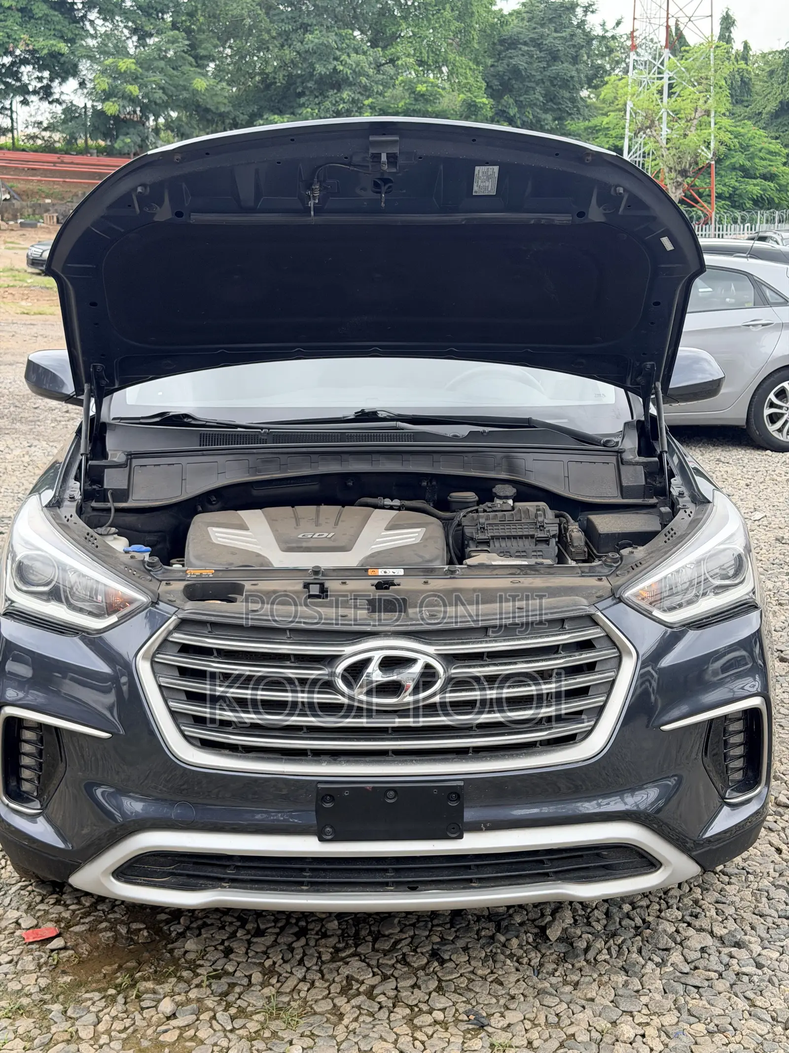 Hyundai Santa Fe SE AWD 2017 Gray