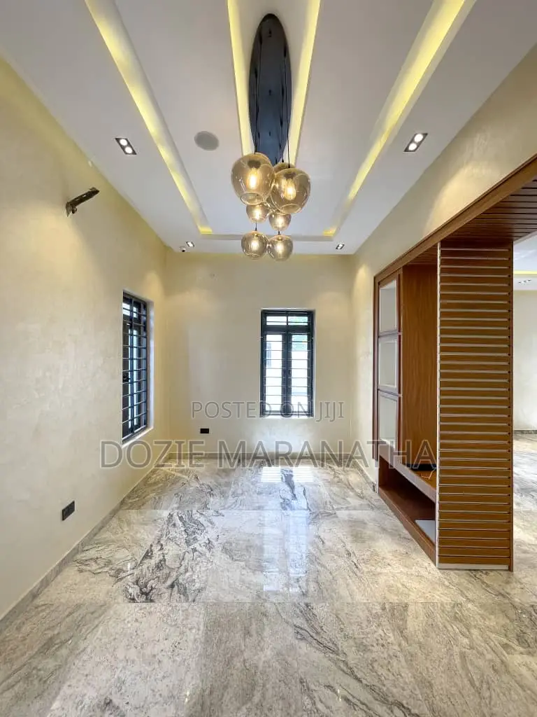 5bdrm House in Karsana for sale