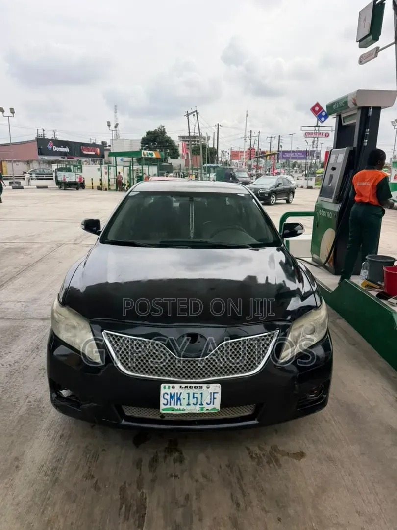 Toyota Camry LE 4dr Sedan (2.4L 4cyl 5A) 2008 Black