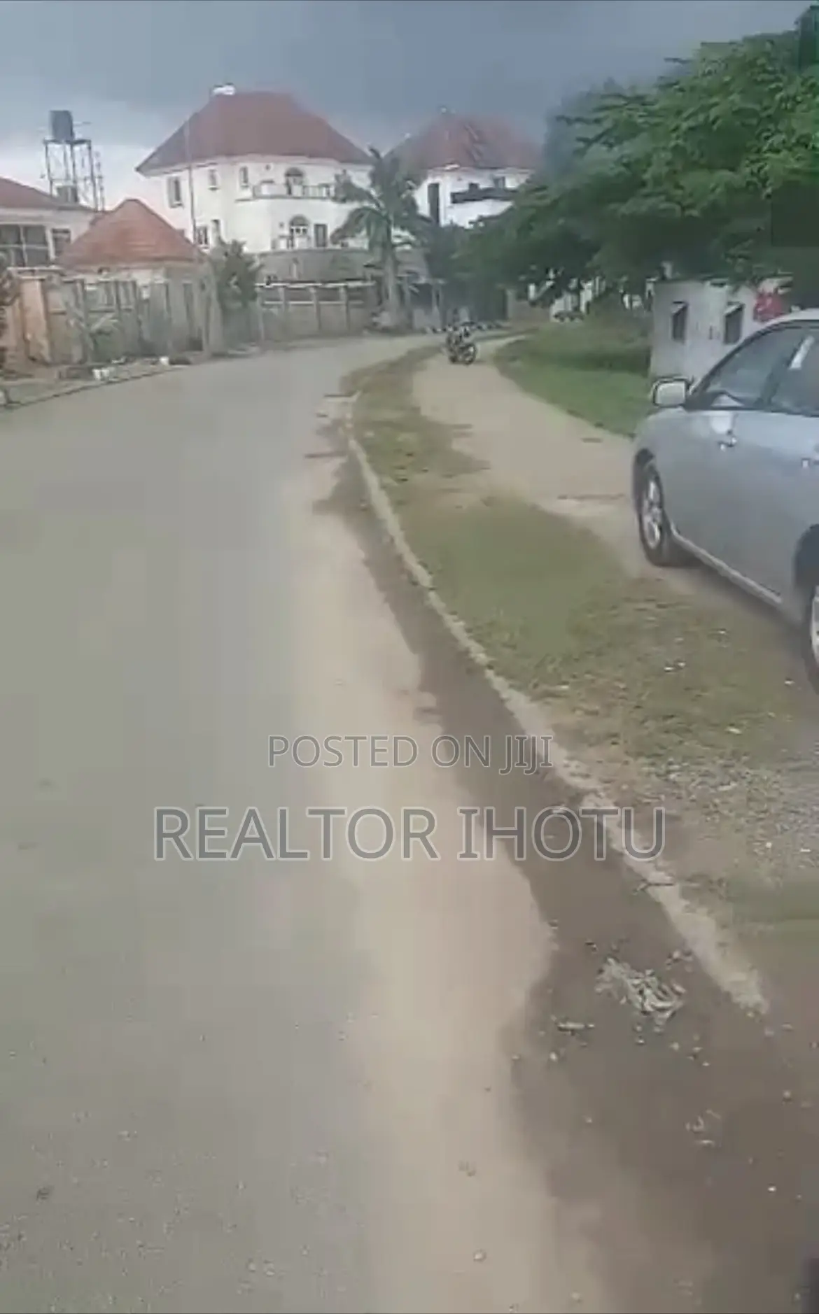 1,300sqm, Residential, C of O, Tarred Road