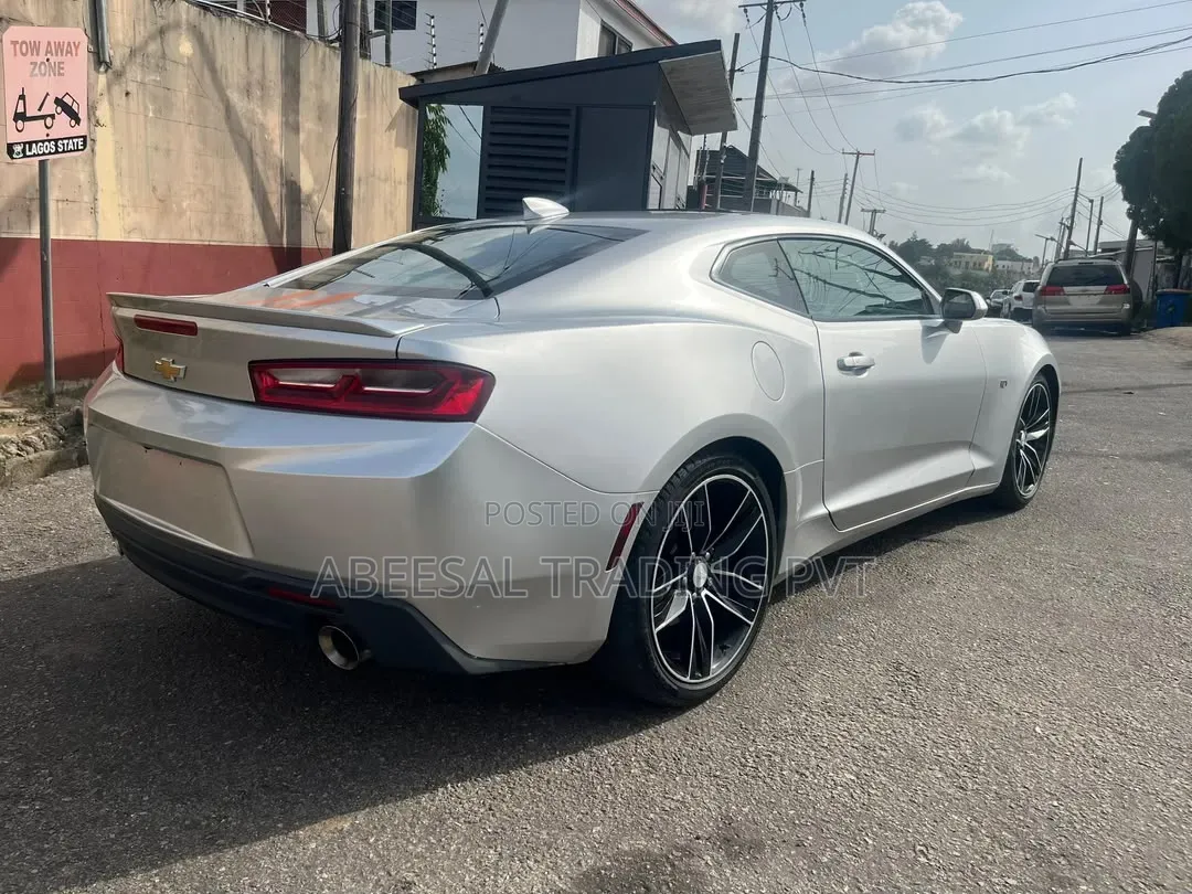 Chevrolet Camaro 2018 Silver