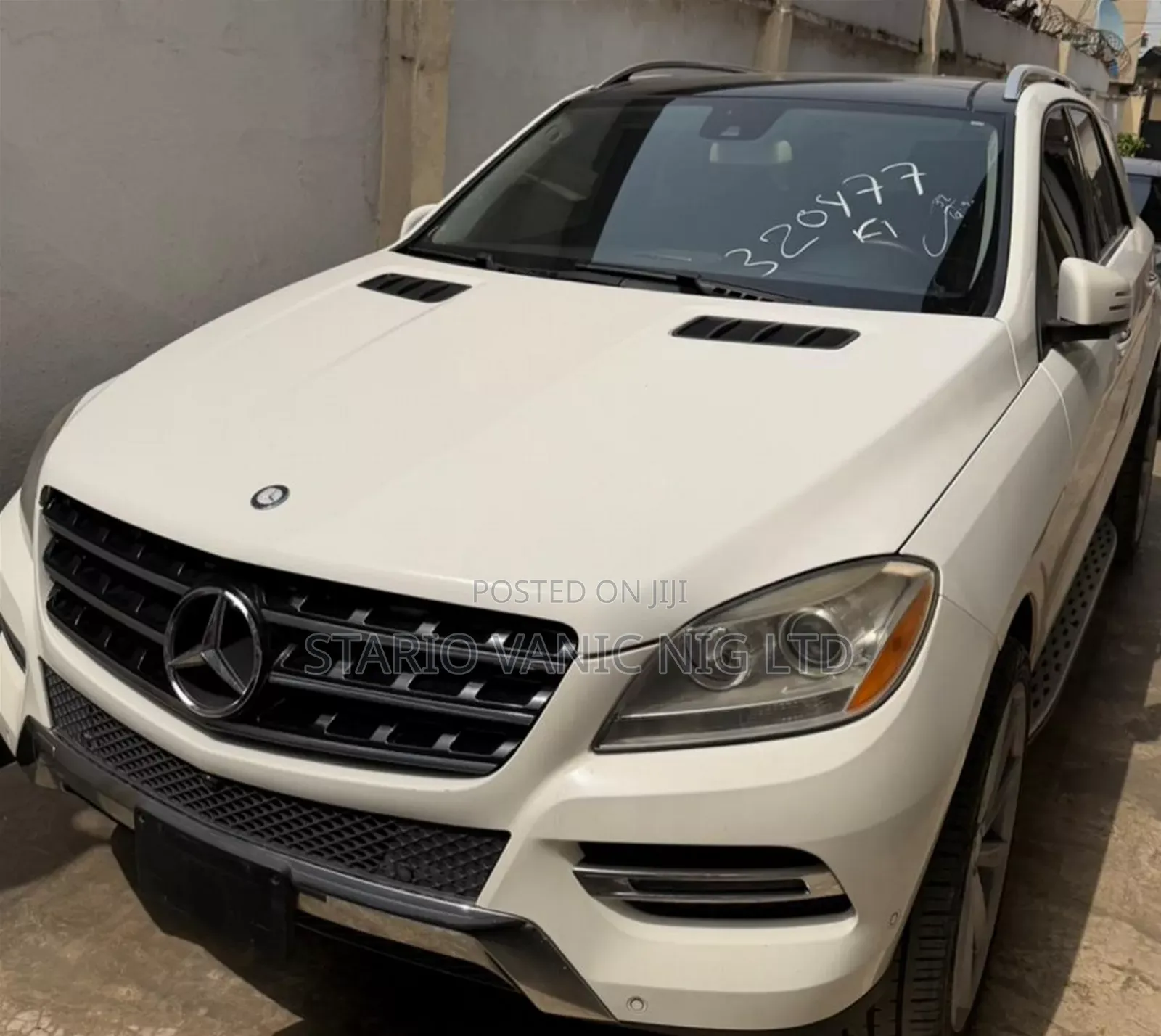 Mercedes-Benz 1722 2014 White