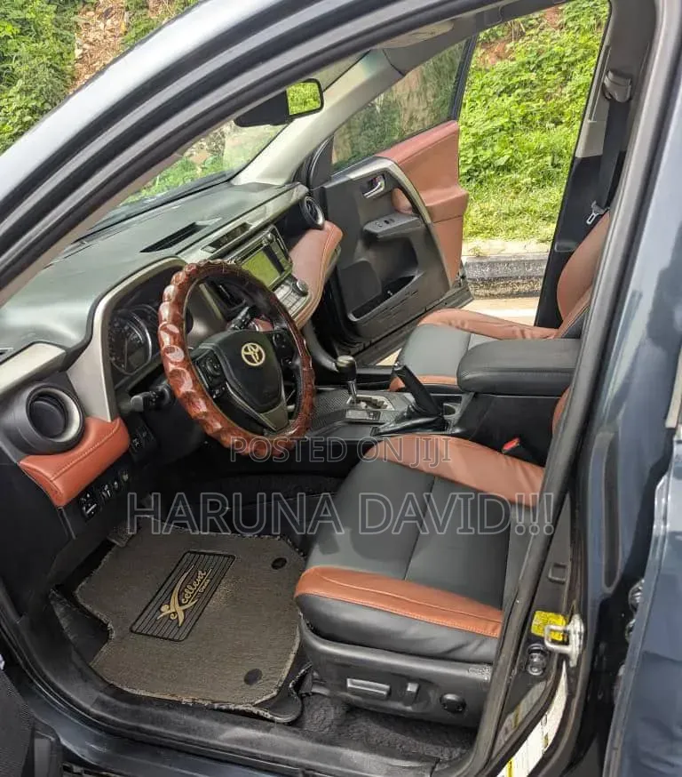 Toyota RAV4 2015 Black