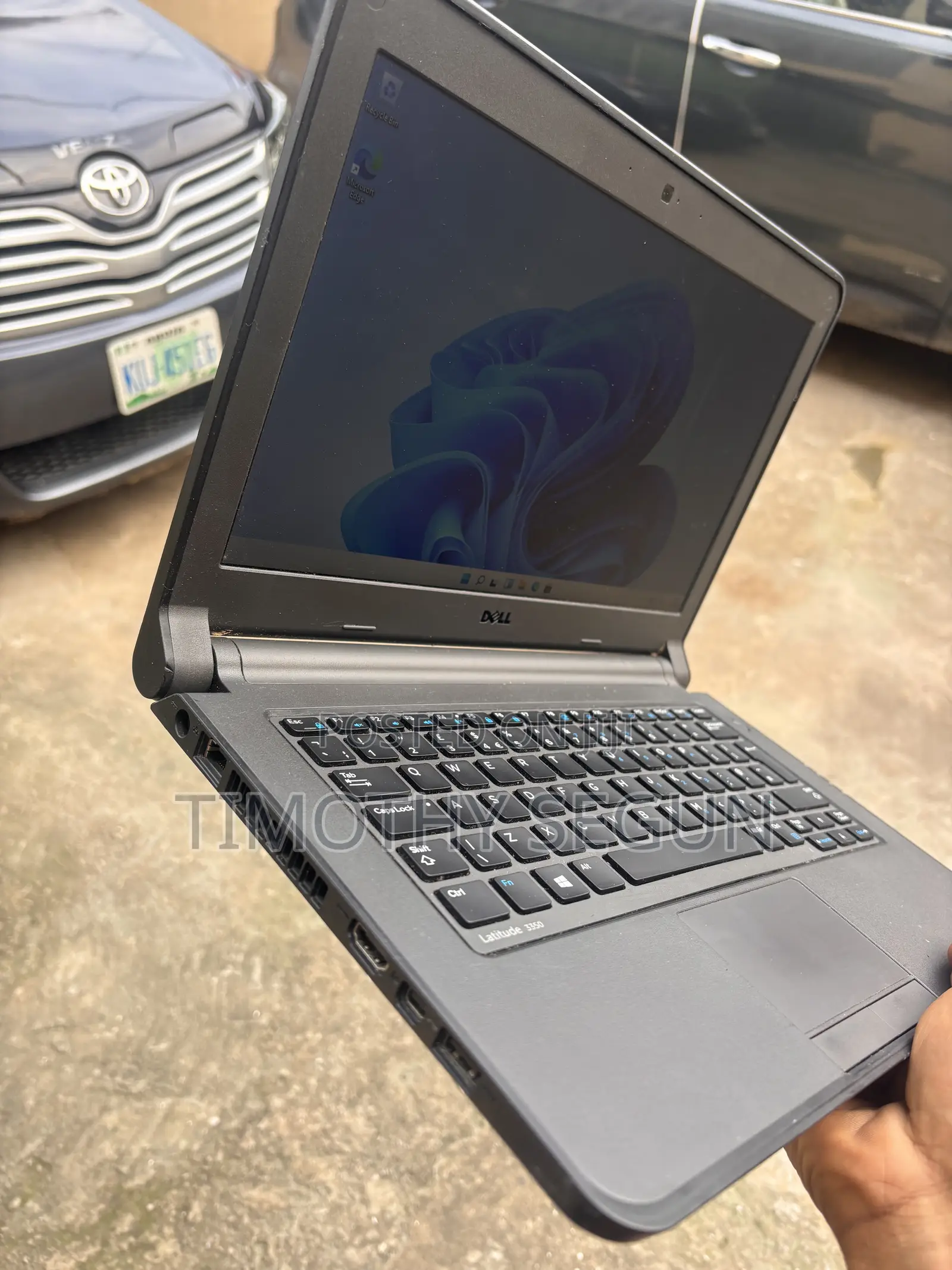 Laptop Dell Latitude 3350 8GB Intel Core i5 SSD 256GB