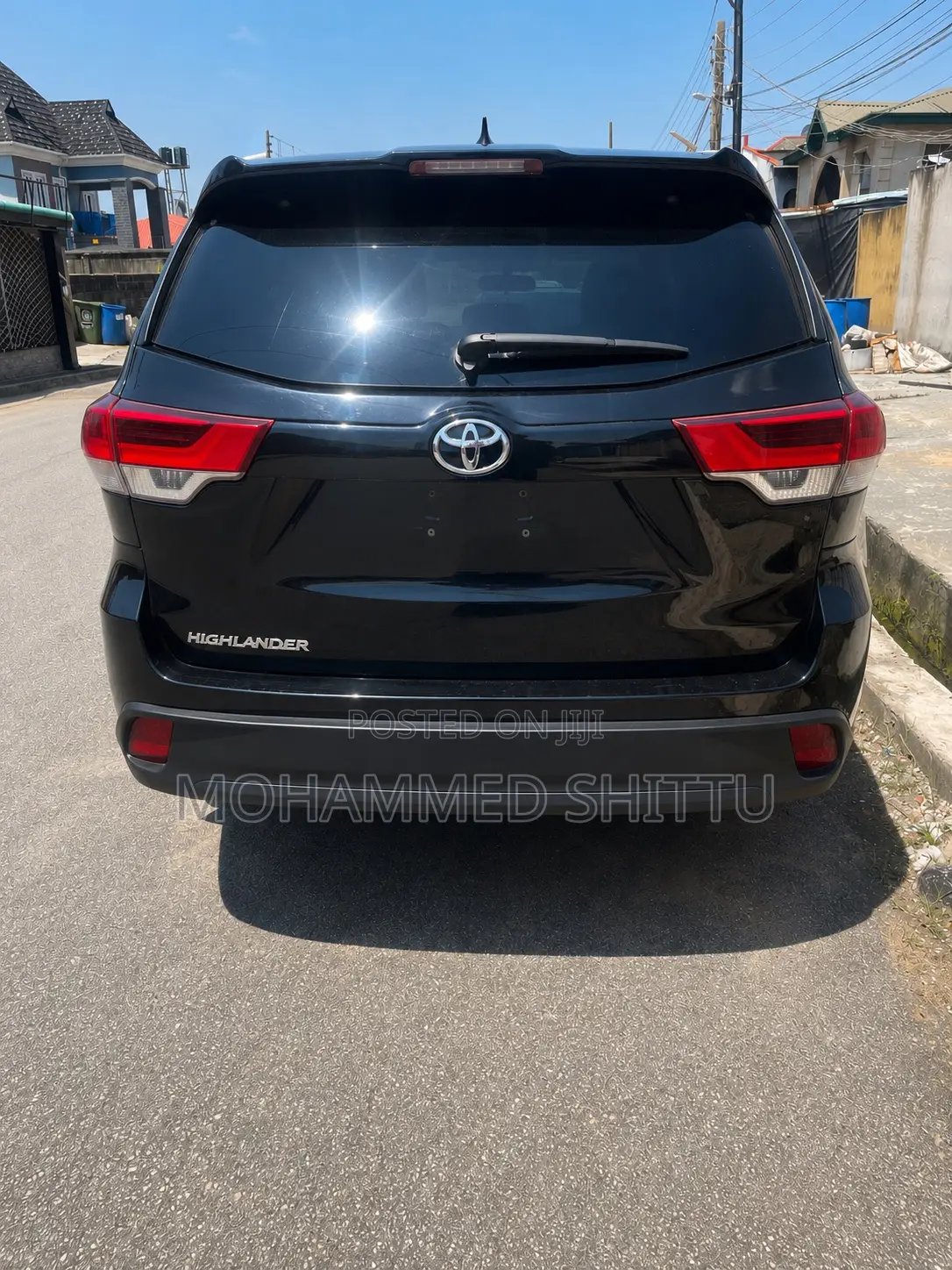 Toyota Highlander LE Plus 4x4 V6 (3.5L 6cyl 8A) 2017 Black