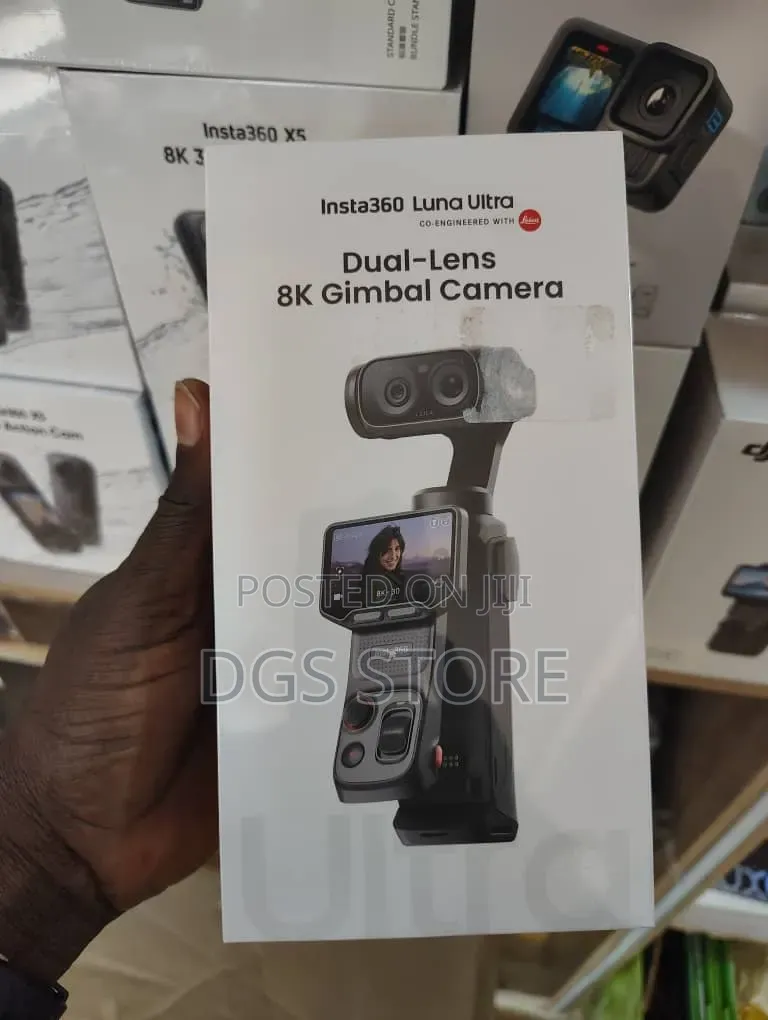 Insta360 Luna Ultra Dual Len Gimbal Camera