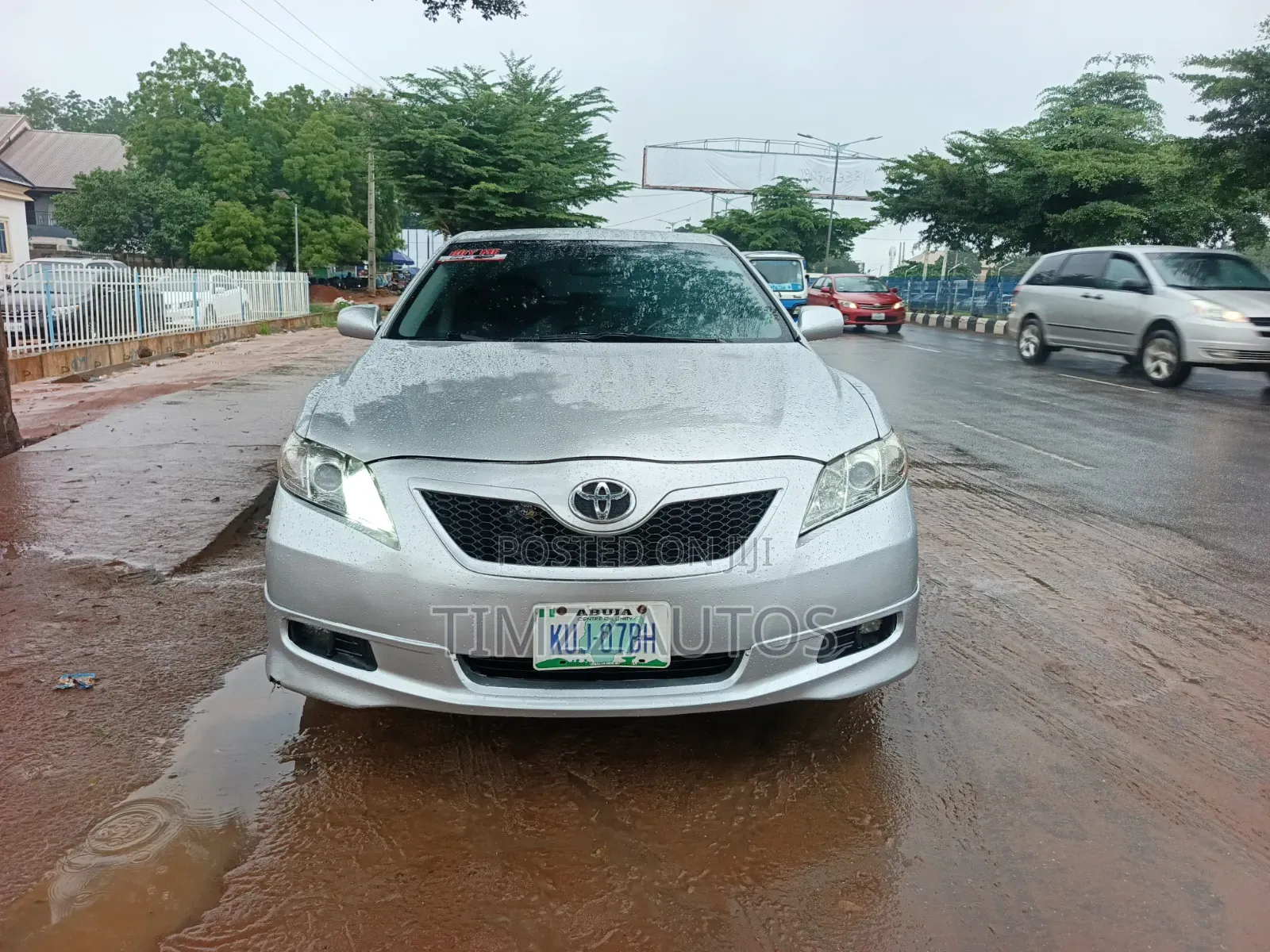 Toyota Camry 2009 Silver