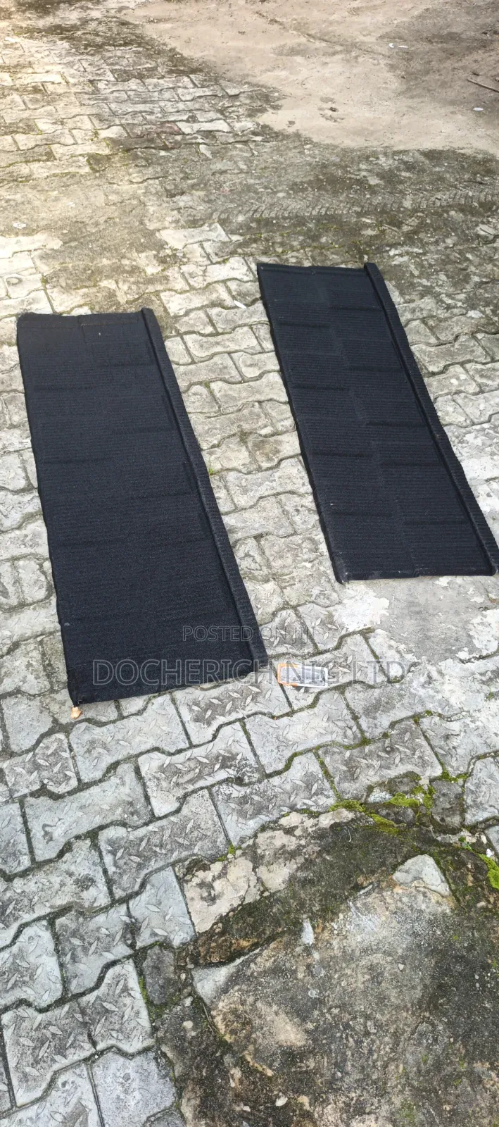 Original and Solid Black Shingle Stone Coated Roofing