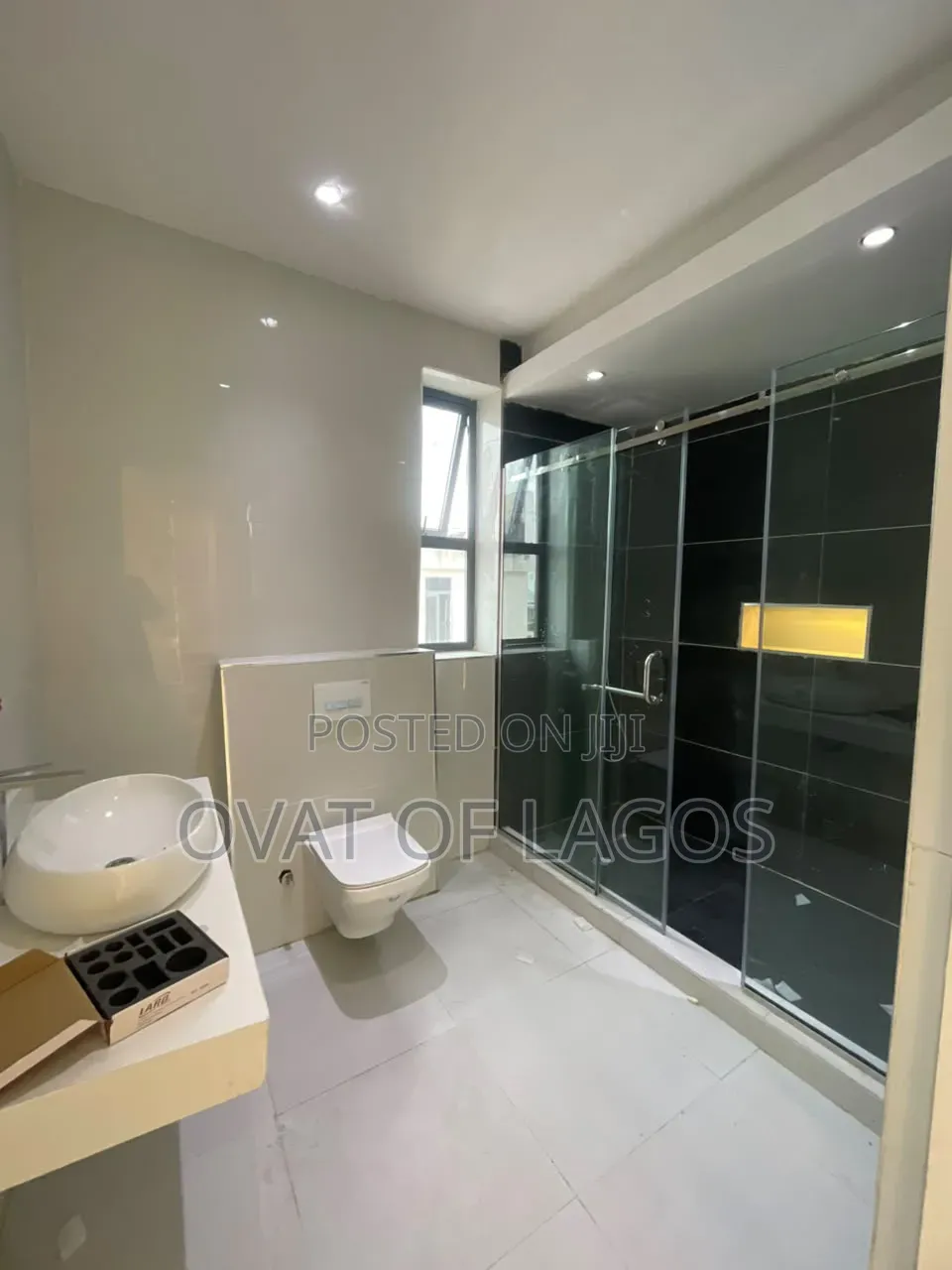 3bdrm Apartment in Ikate for sale