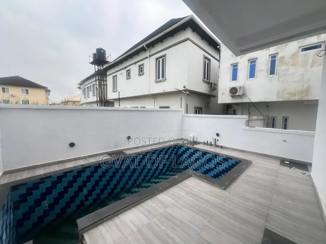 4bdrm Duplex in Lekki Palm City, Ado / Ajah for sale