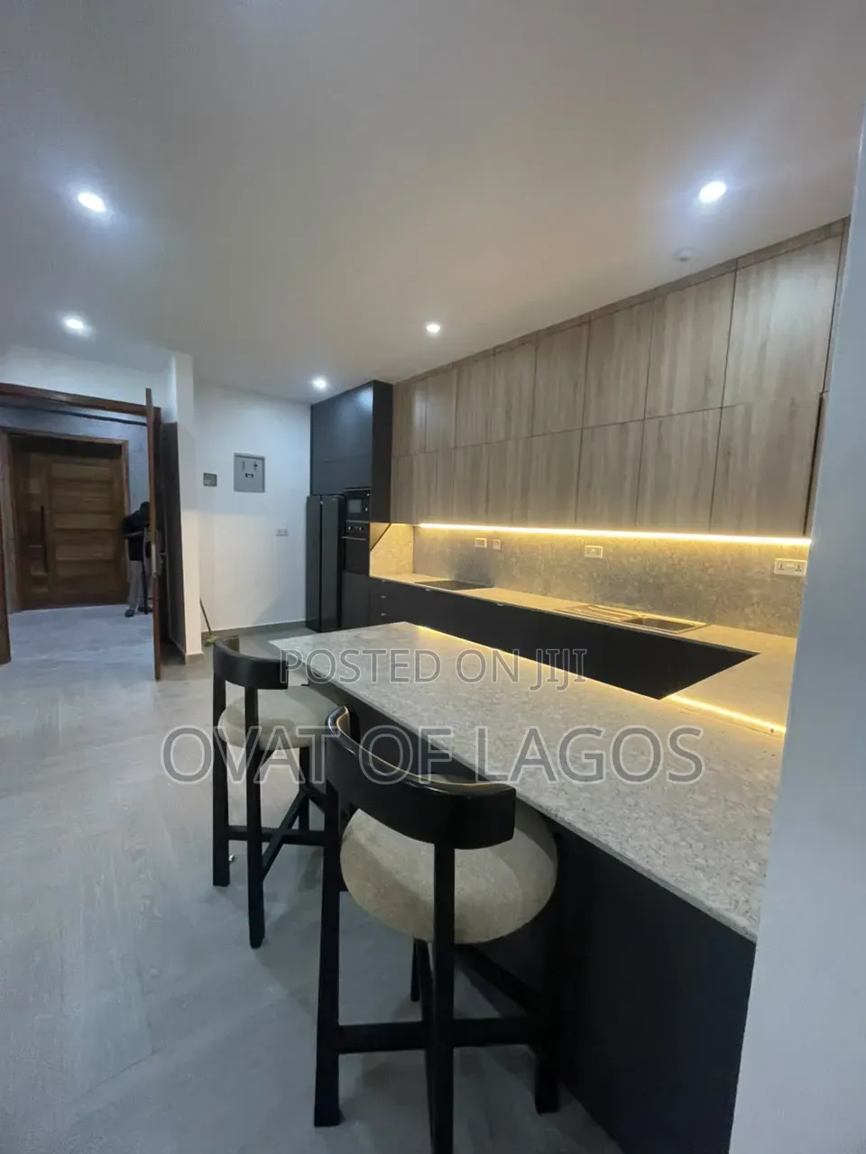 Furnished 2bdrm Apartment in Ikate for sale