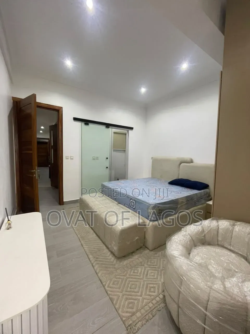 Furnished 2bdrm Apartment in Ikate for sale