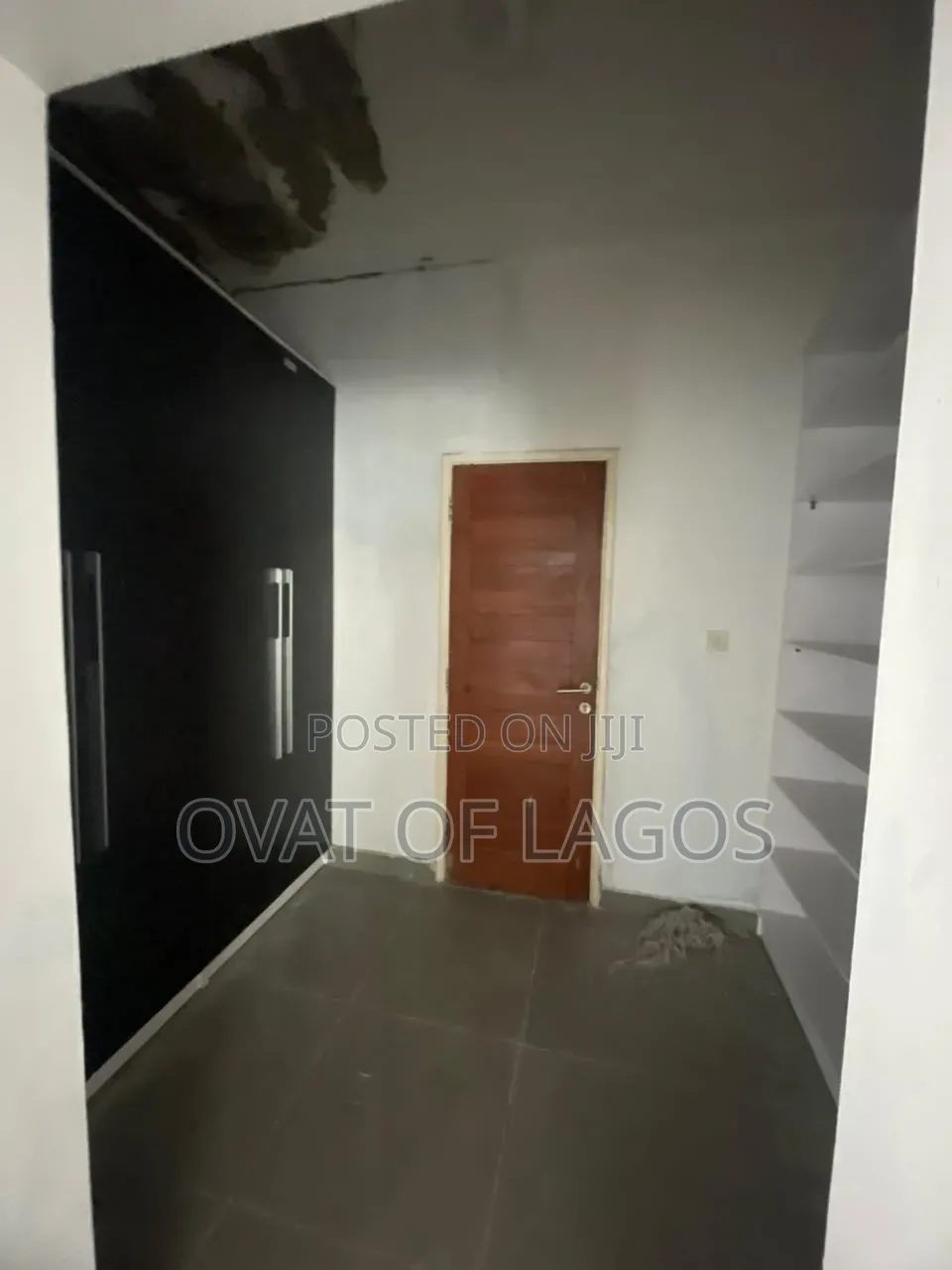 3bdrm Apartment in Ikate for sale