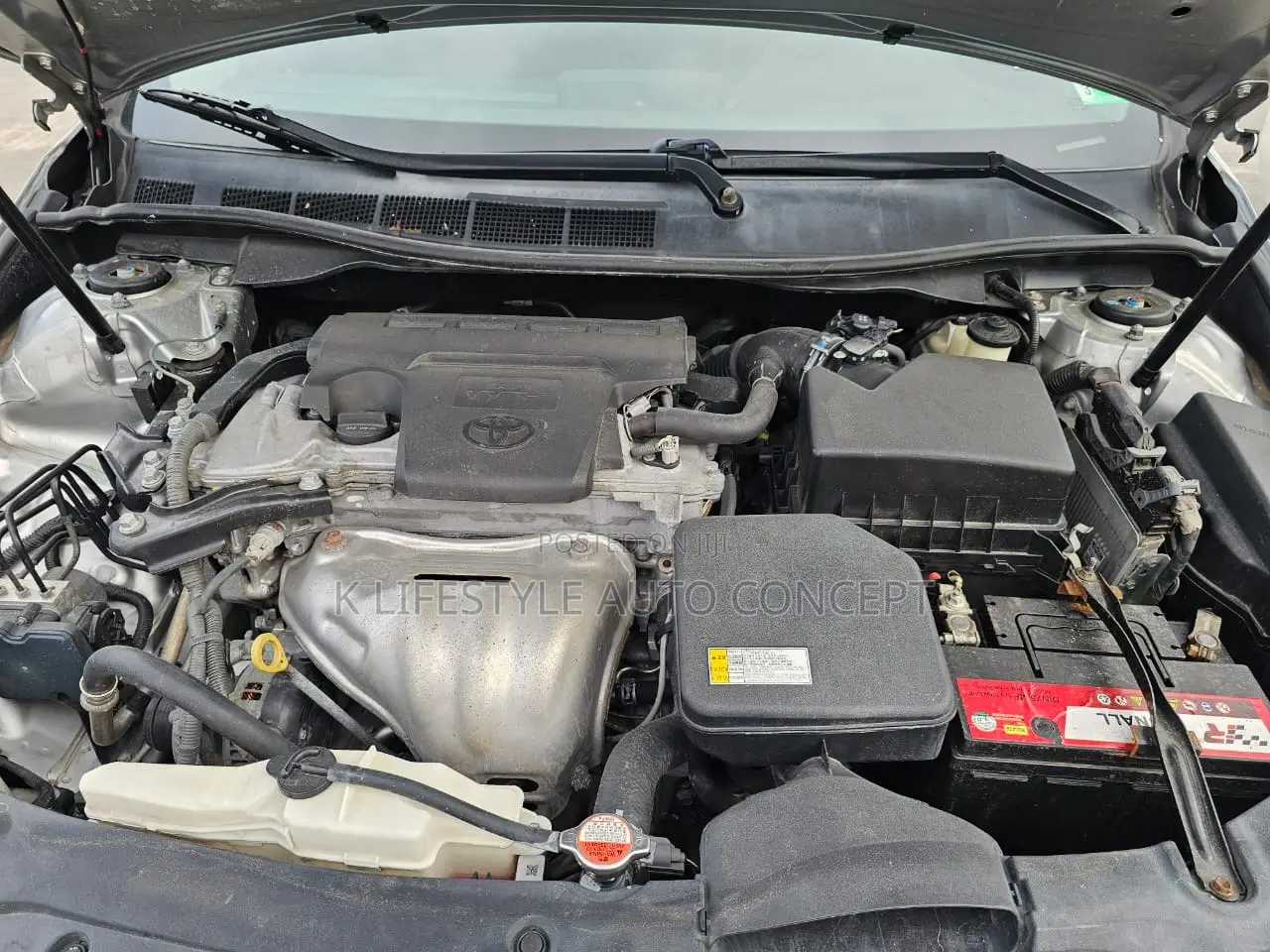 Toyota Camry SE 4dr Sedan (2.5L 4cyl 6A) 2016 Silver