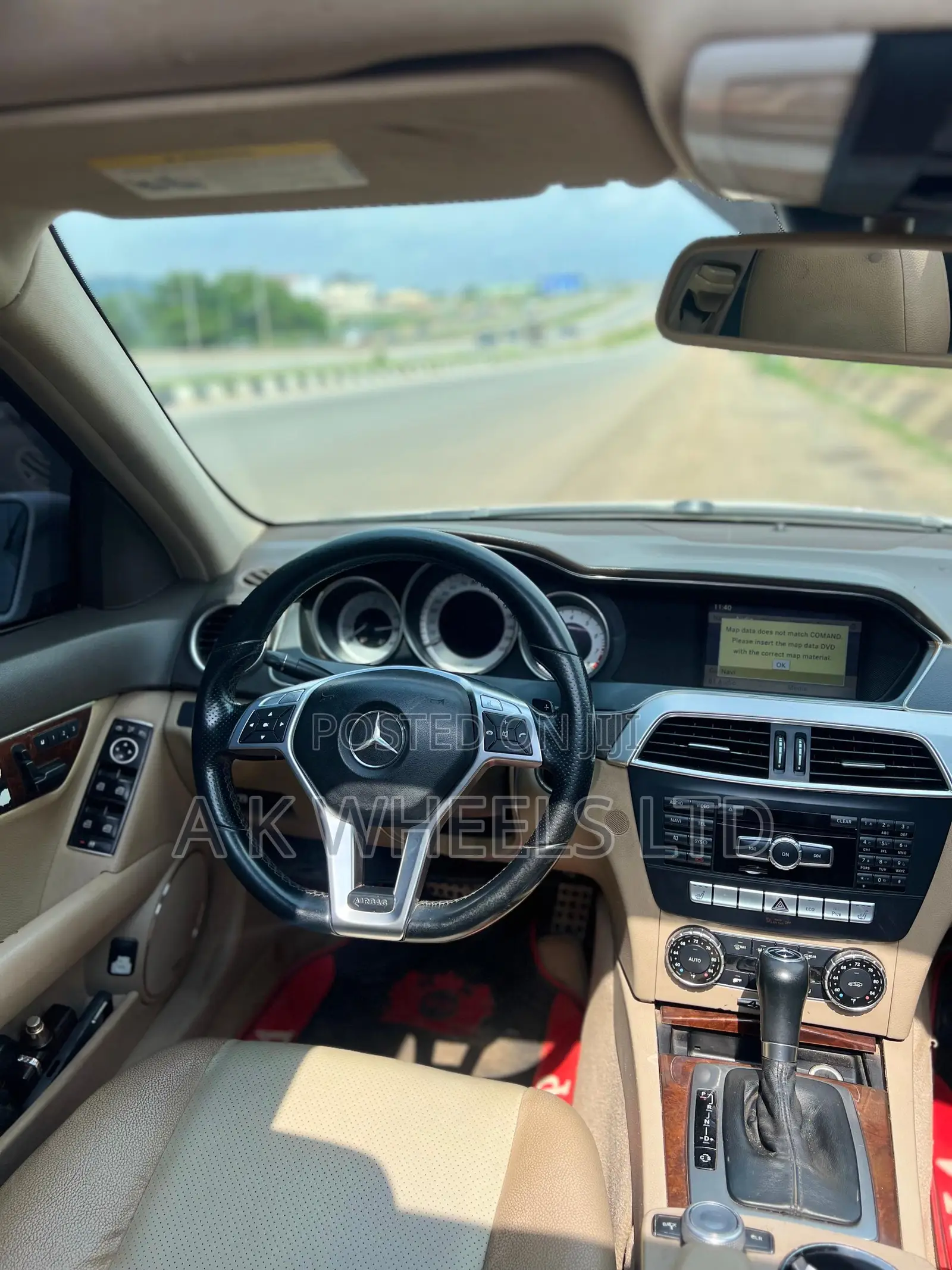 Mercedes-Benz C300 Luxury 4Matic Sedan AWD (3.0L 6cyl 7A) 2010 White