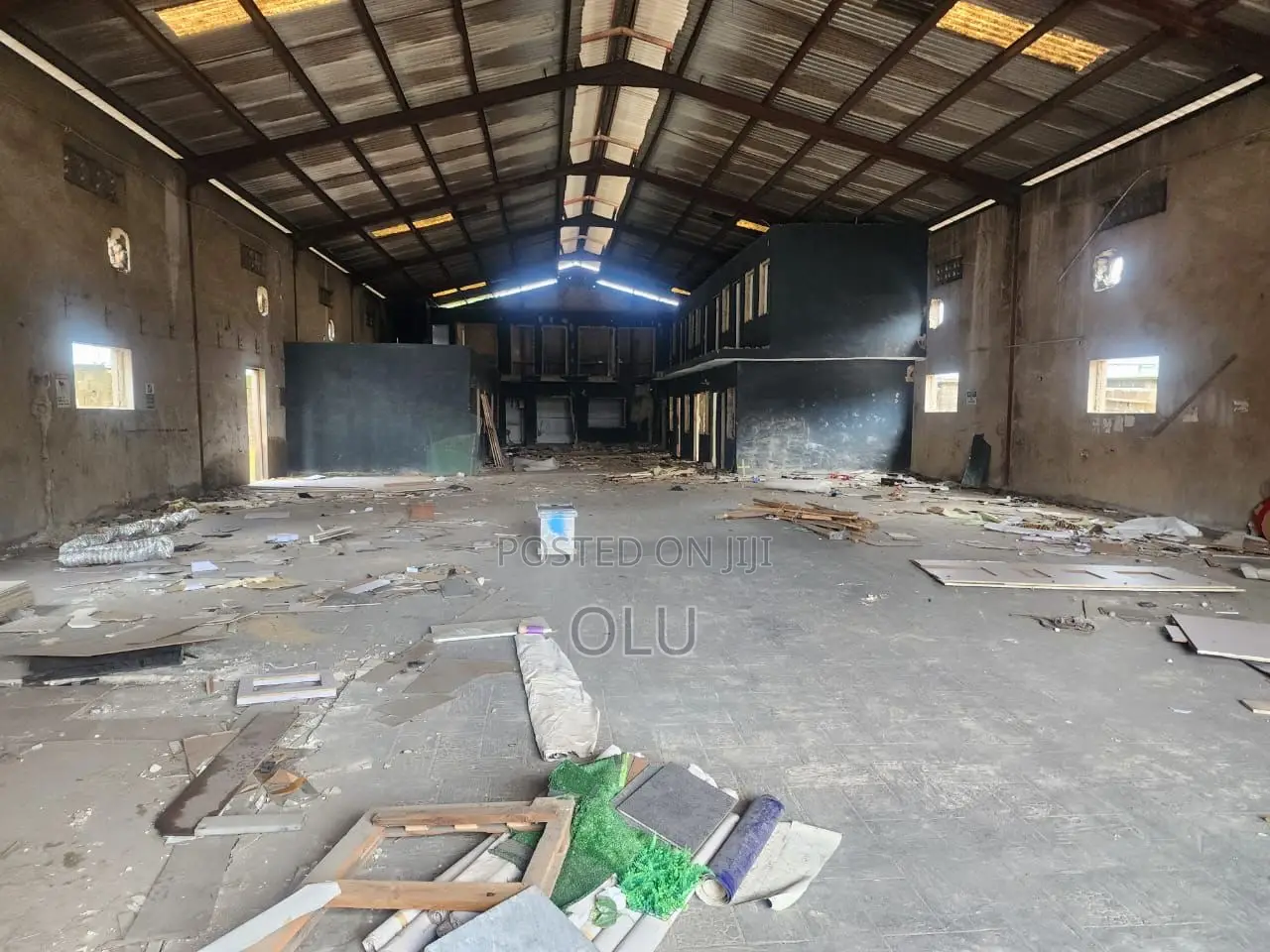 4,700 SQM of Warehouse