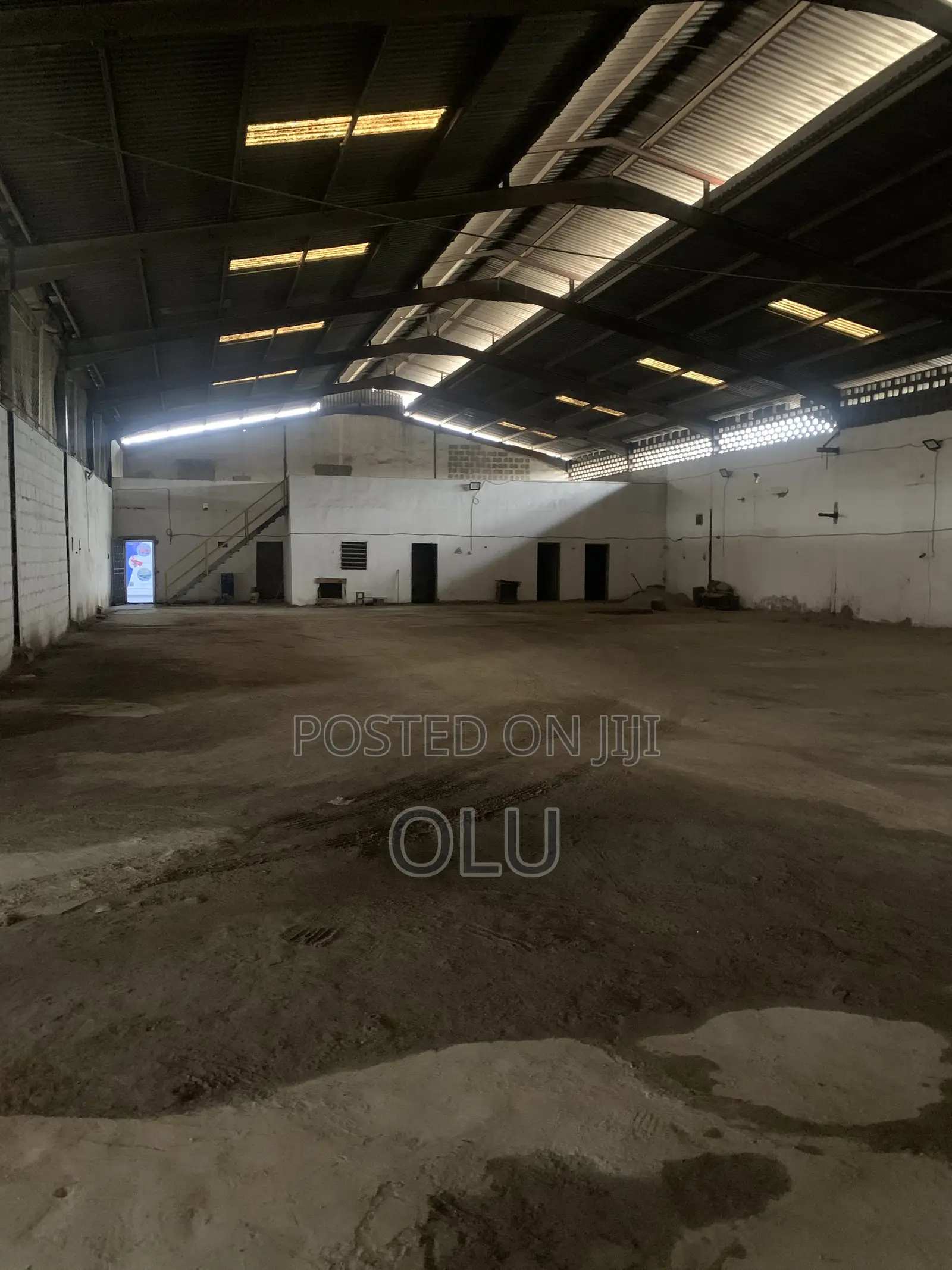 4,700 SQM of Warehouse