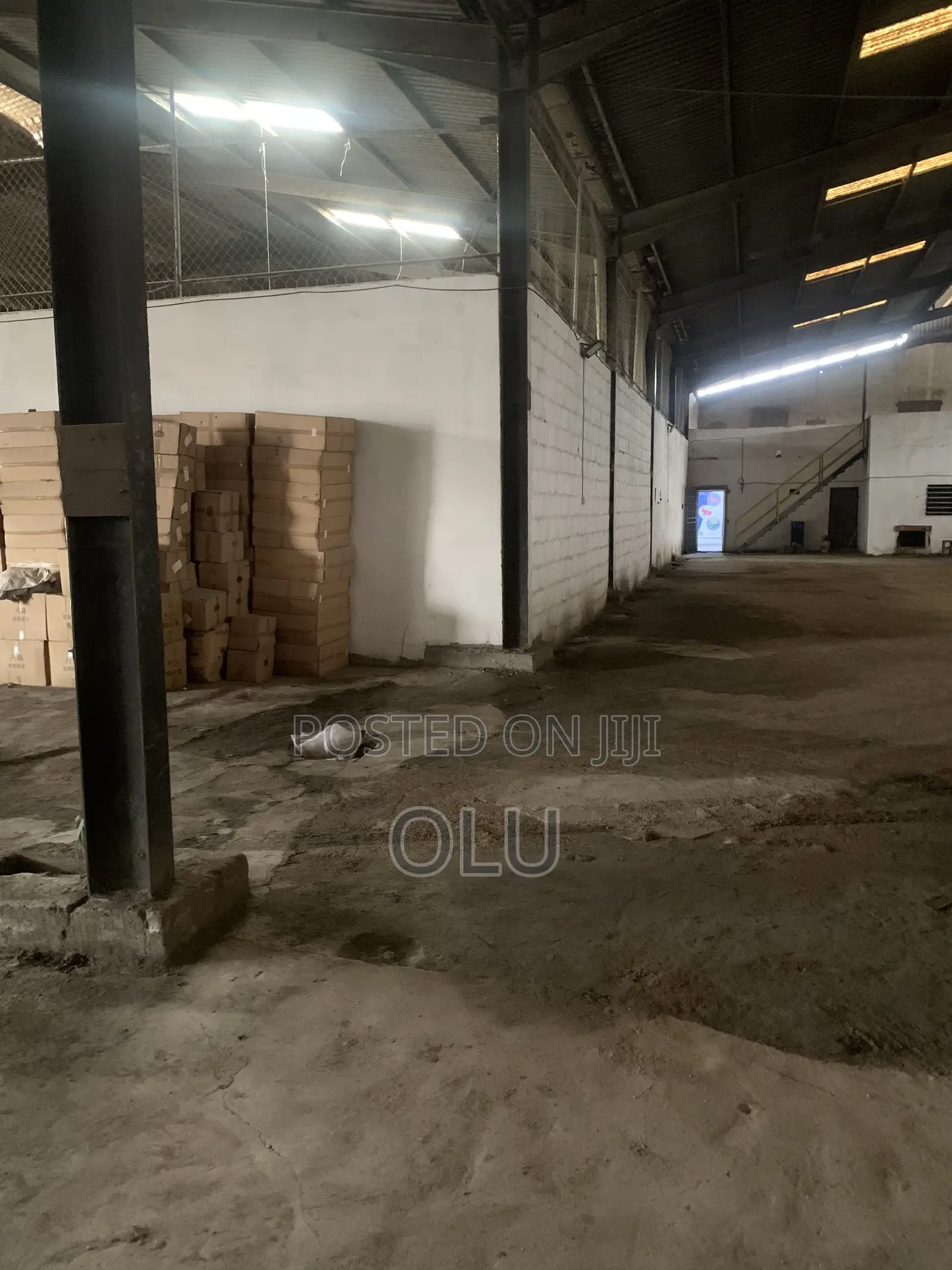 4,700 SQM of Warehouse