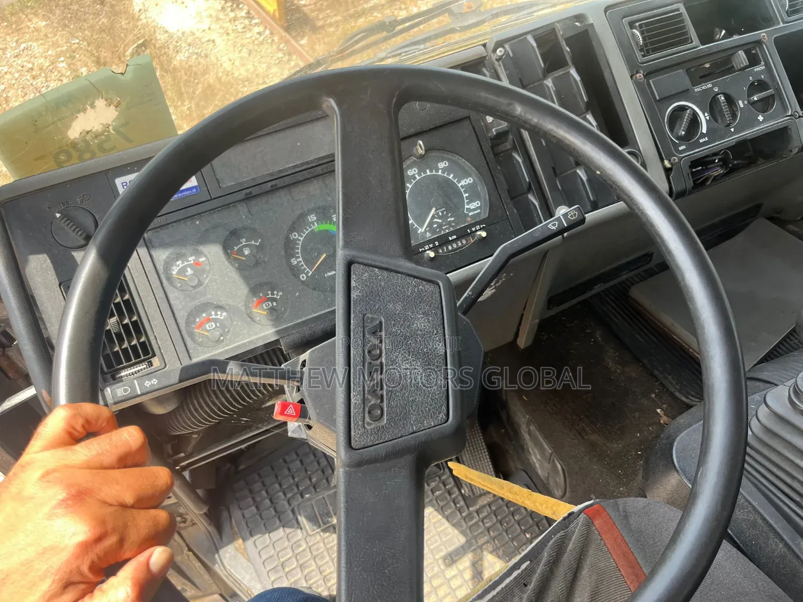 Clean Foreign Used Volvo FL6 Cap Chassis Truck