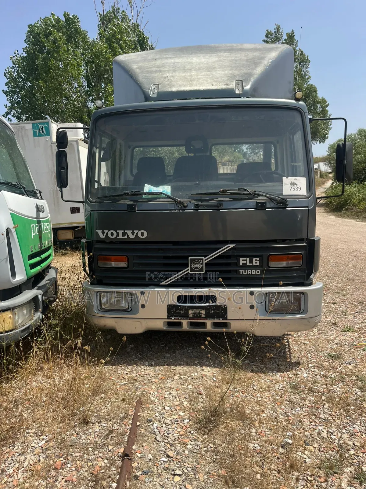 Clean Foreign Used Volvo FL6 Cap Chassis Truck