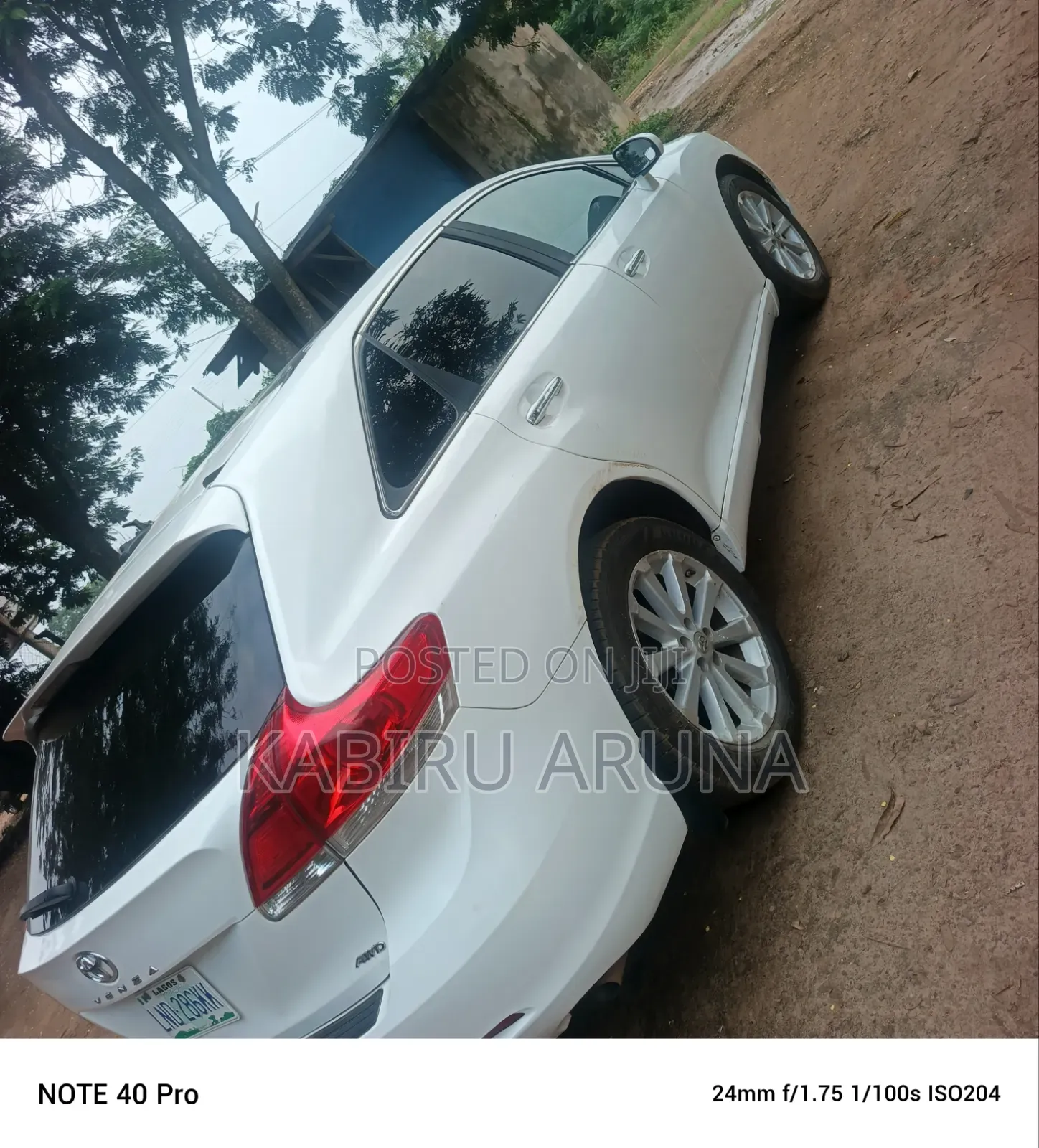 Toyota Venza 2010 White