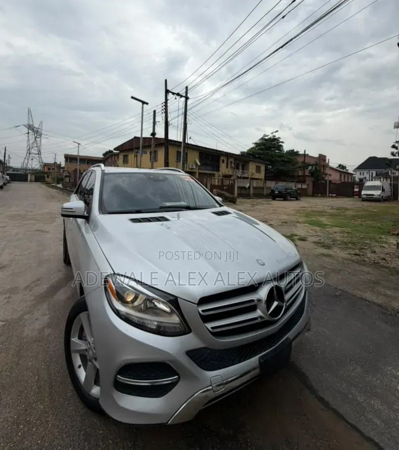 Mercedes-Benz GLE-Class 2016 Silver