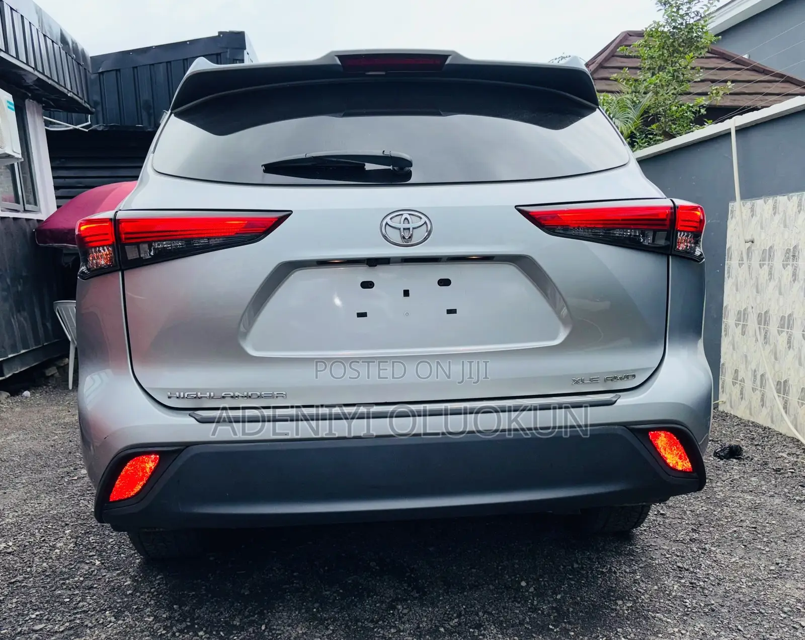 Toyota Highlander XLE AWD 2023 Silver