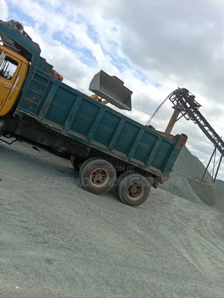 Wholesale Prices: Iron Black Chippings Granite Delivered Direct"