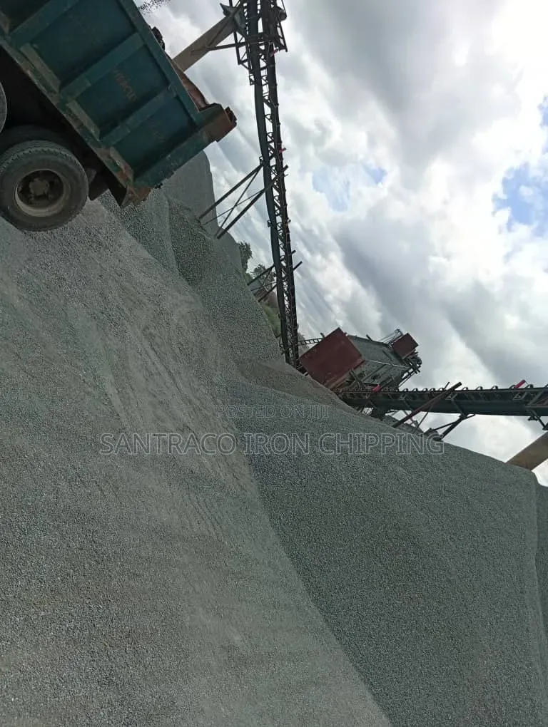 Wholesale Prices: Iron Black Chippings Granite Delivered Direct"