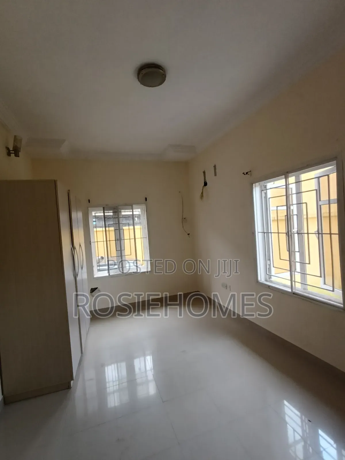 2bdrm Block of Flats in Lekki Lekki Scheme 2 for rent