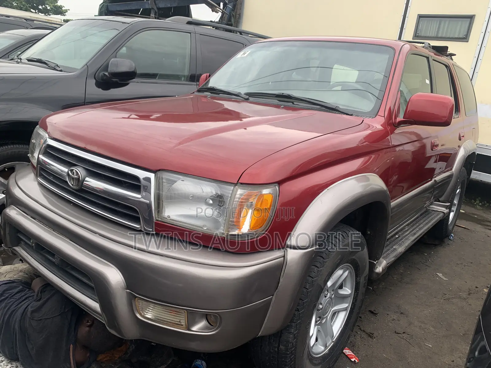 Toyota 4-Runner 2002 Red
