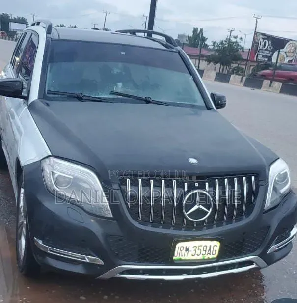 Mercedes-Benz GLK-Class 2012