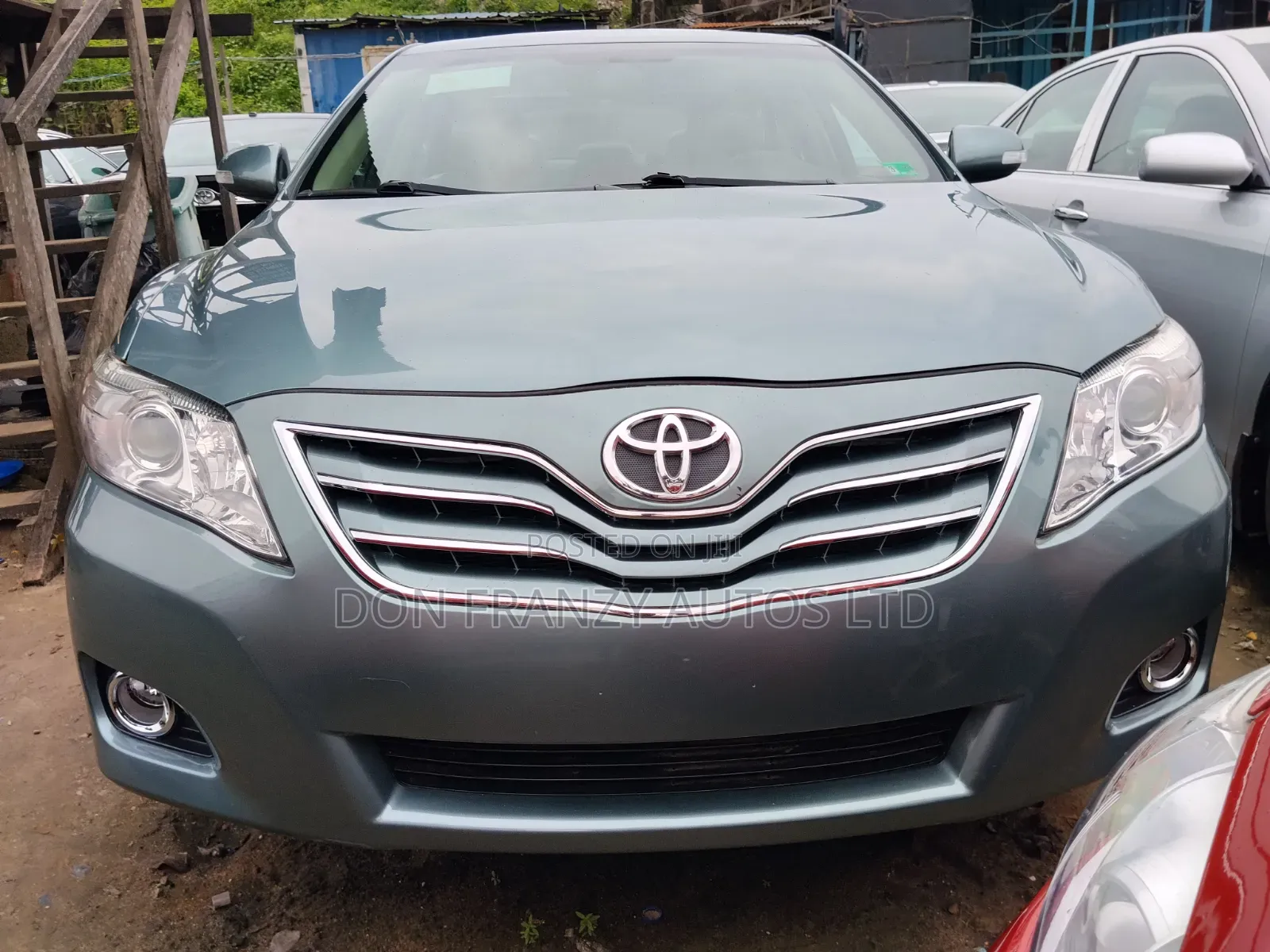 Toyota Camry 2010 Green