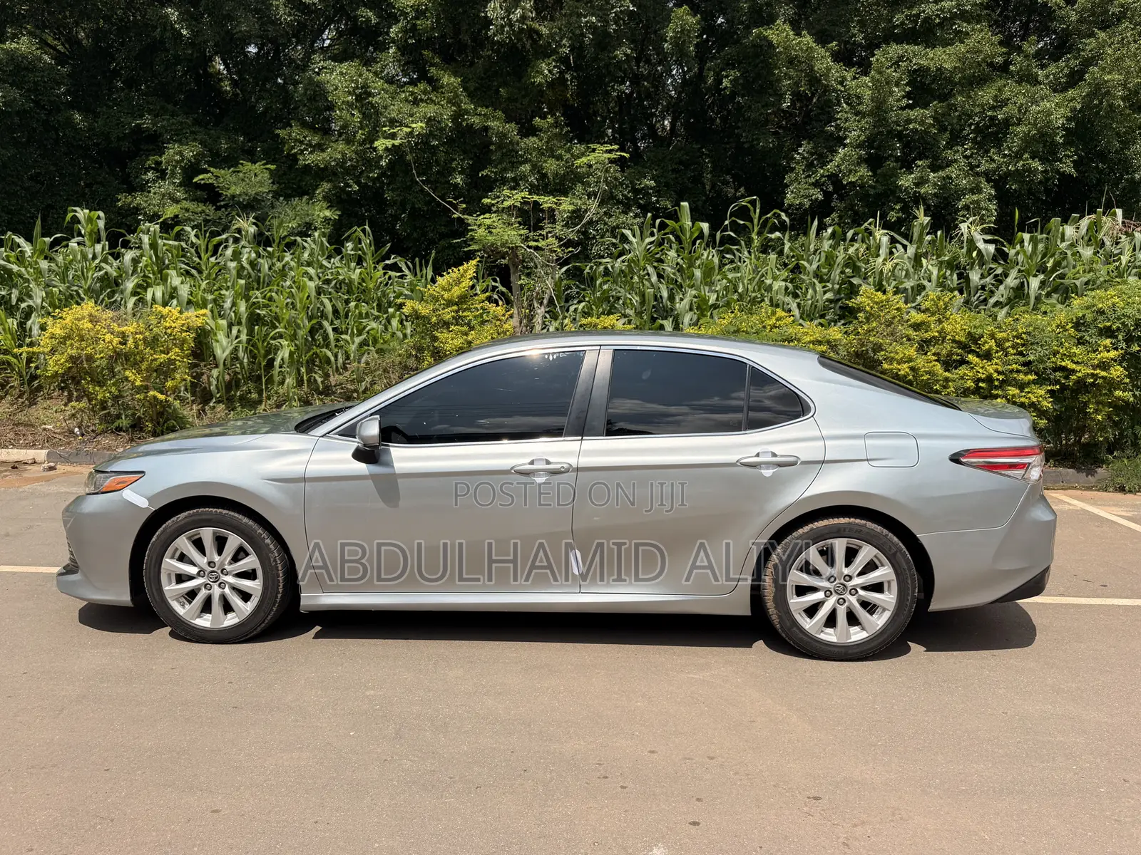 Toyota Camry LE FWD (2.5L 4cyl 8AM) 2018 Silver